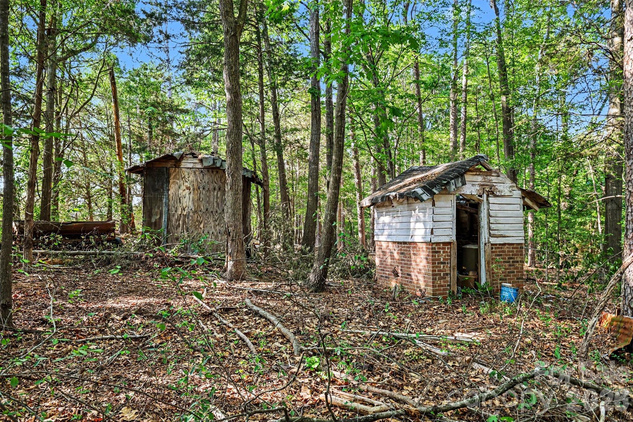 215 Eubanks Road Property Photo 10