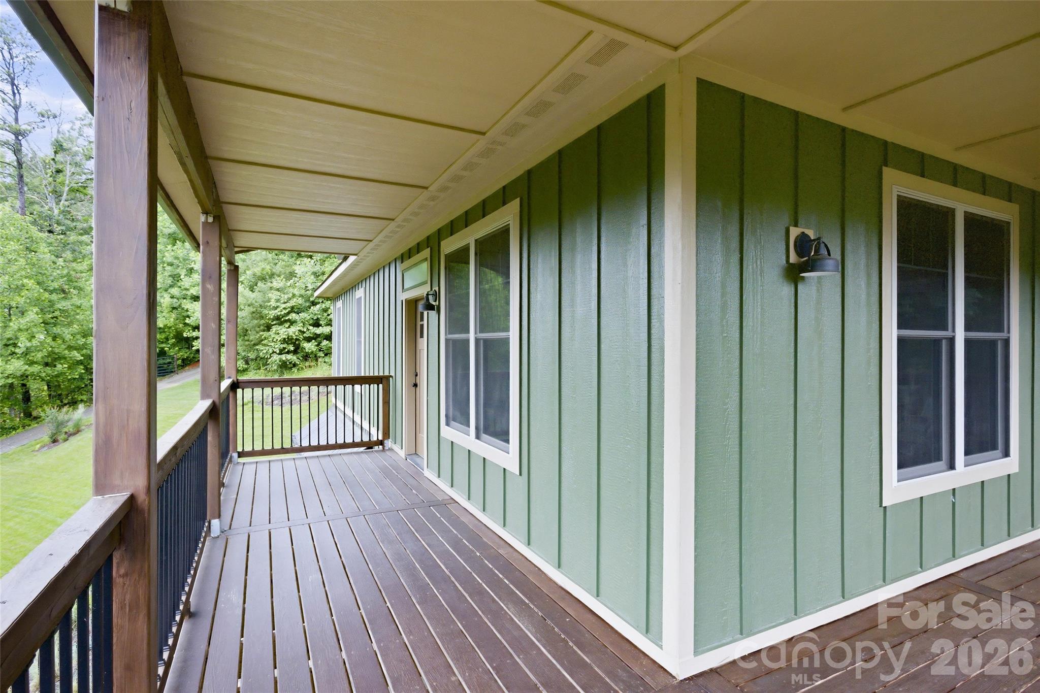 211 Wimbledon Court Property Photo 6