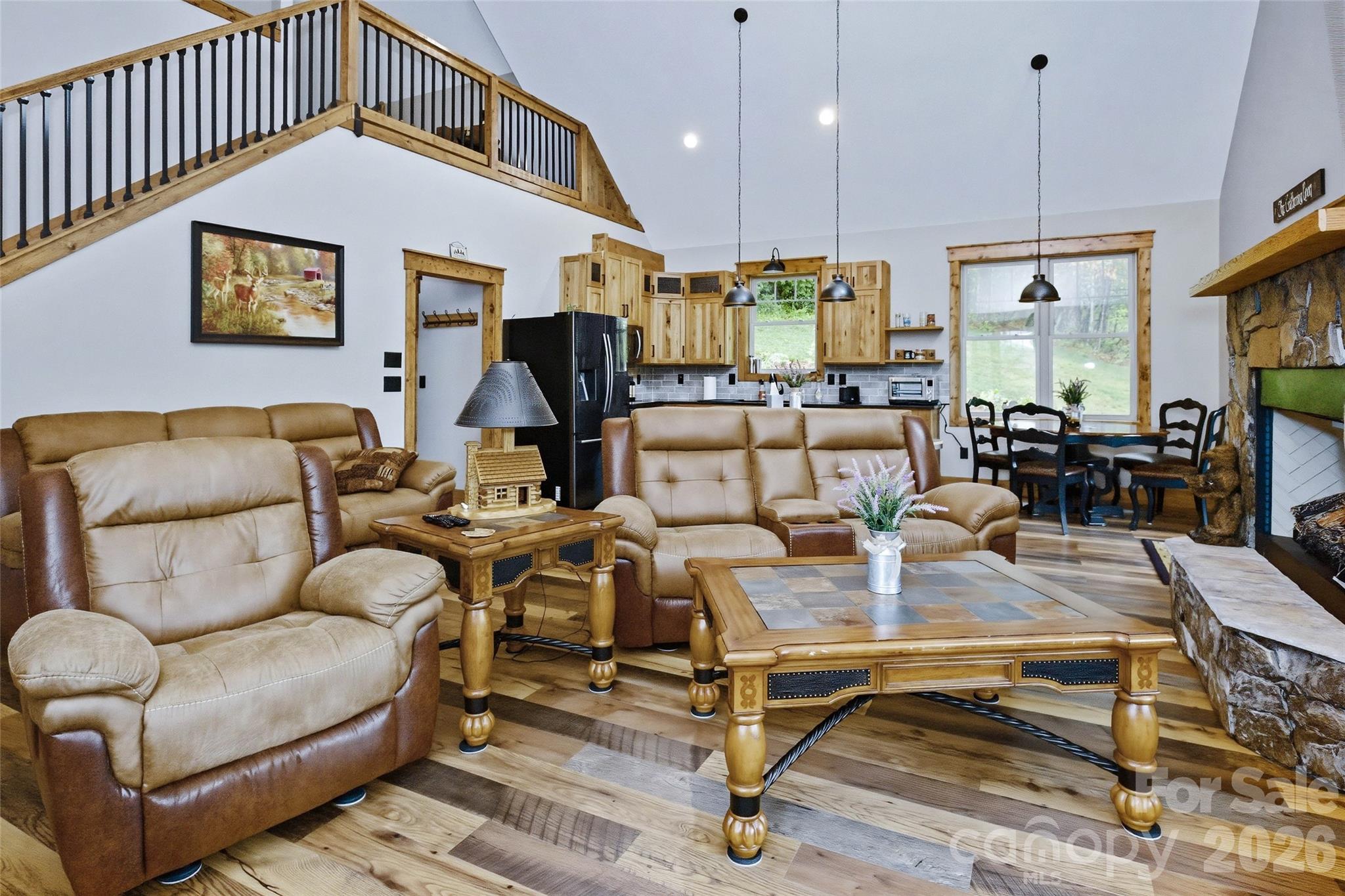 211 Wimbledon Court Property Photo 8