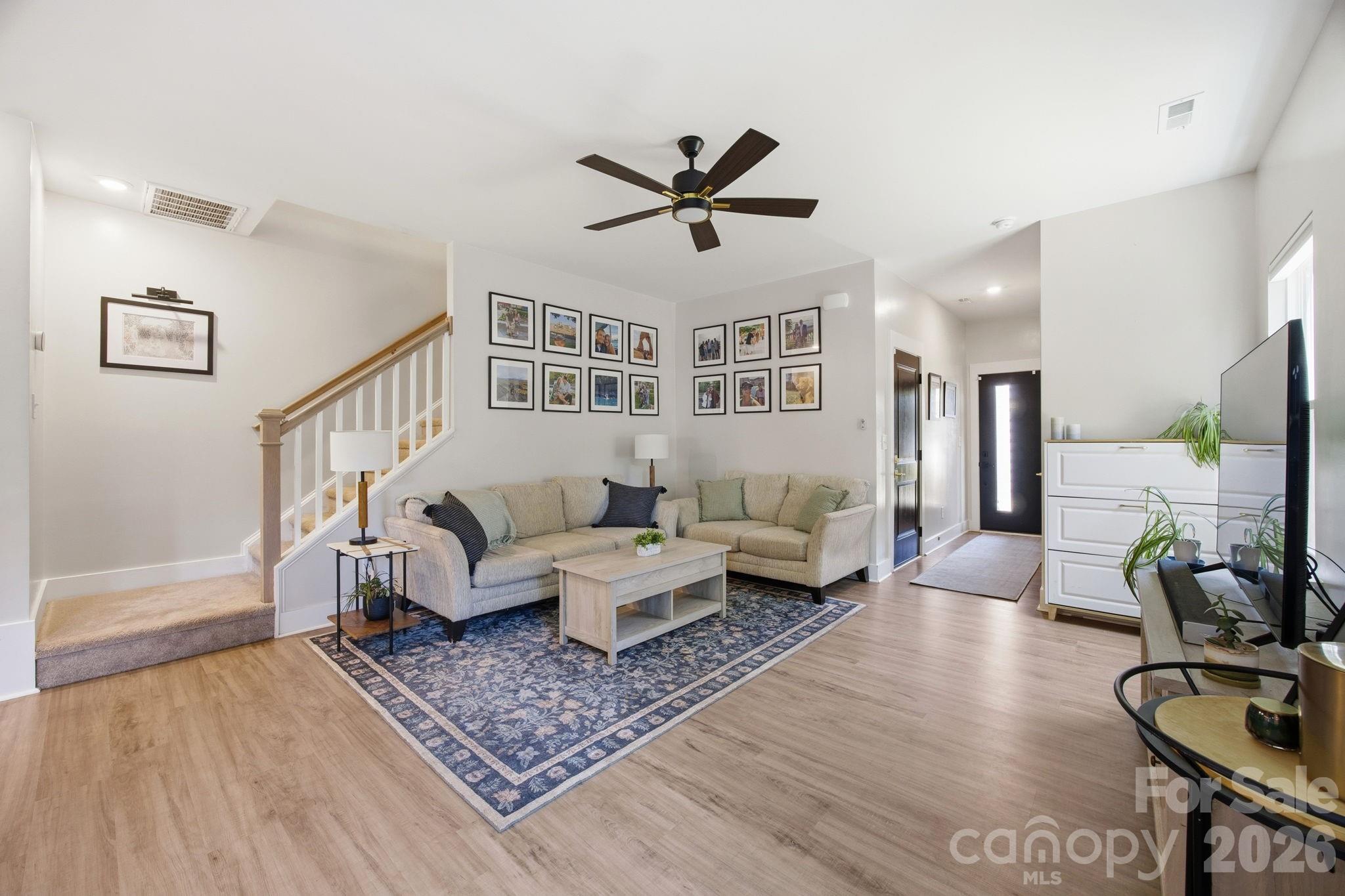 831 Mcarthur Avenue Property Photo 4