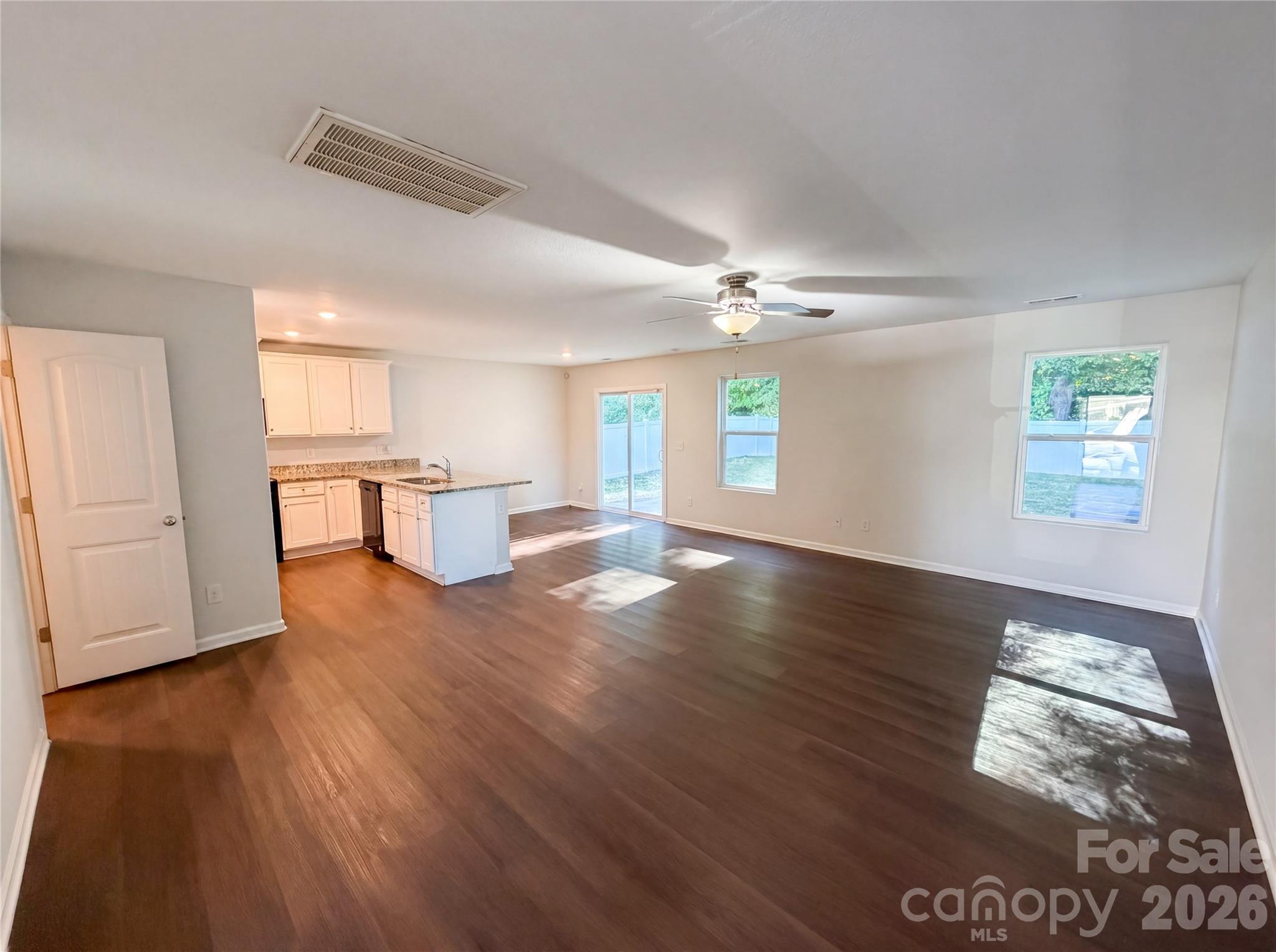 330 Waterstone Drive Property Photo 2