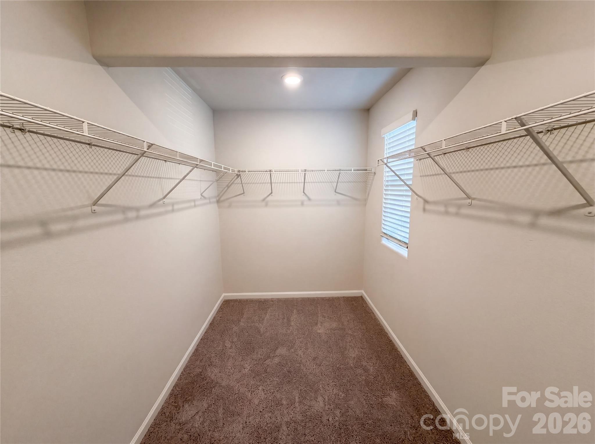 330 Waterstone Drive Property Photo 12