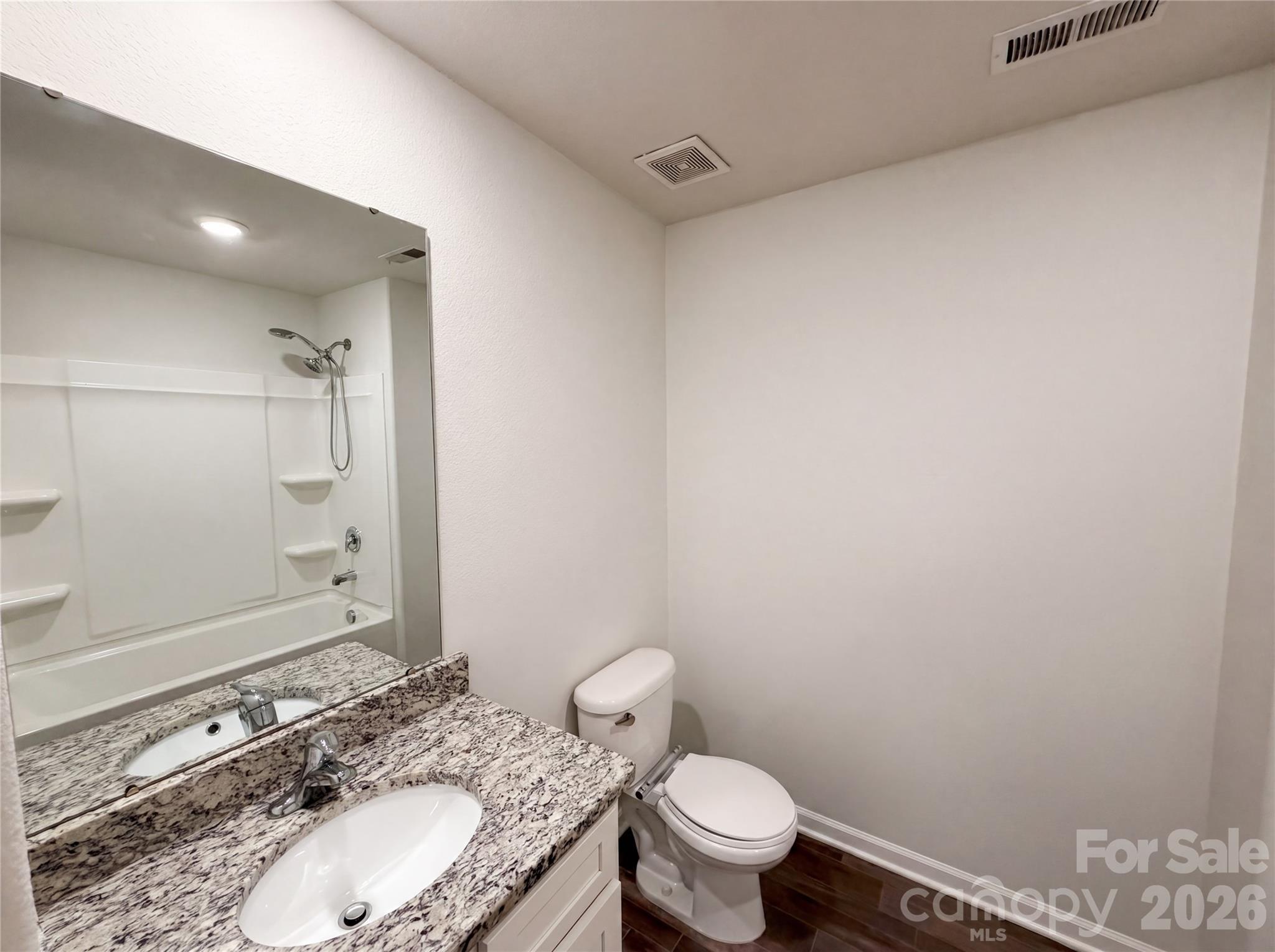 330 Waterstone Drive Property Photo 14