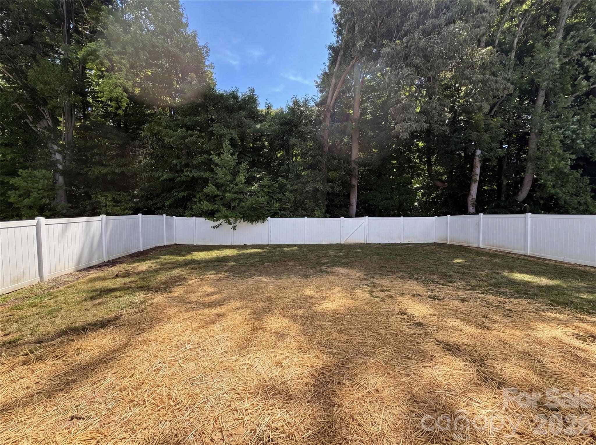 330 Waterstone Drive Property Photo 15