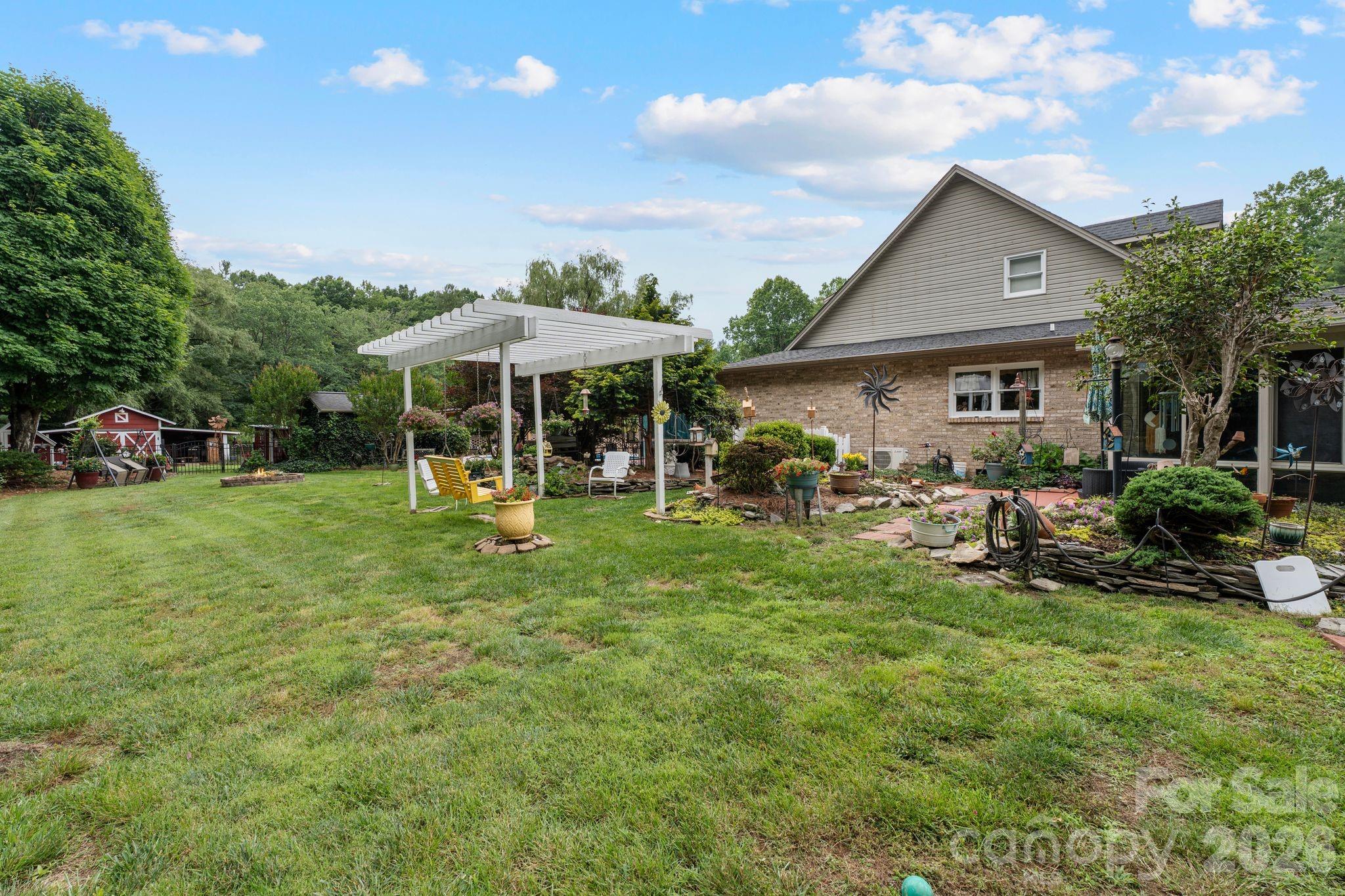 401 Redwood Court Property Photo 46