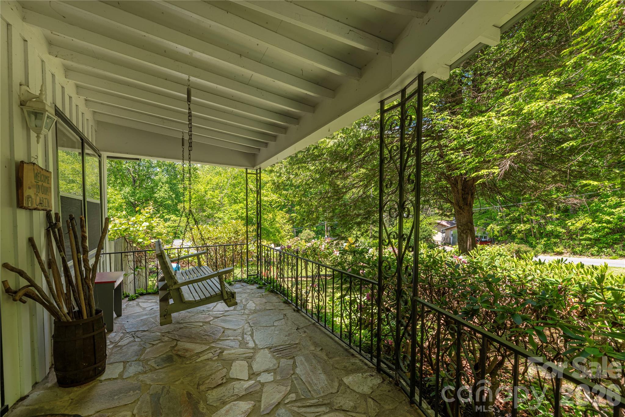 868 Cabin Flats Road Property Photo 2