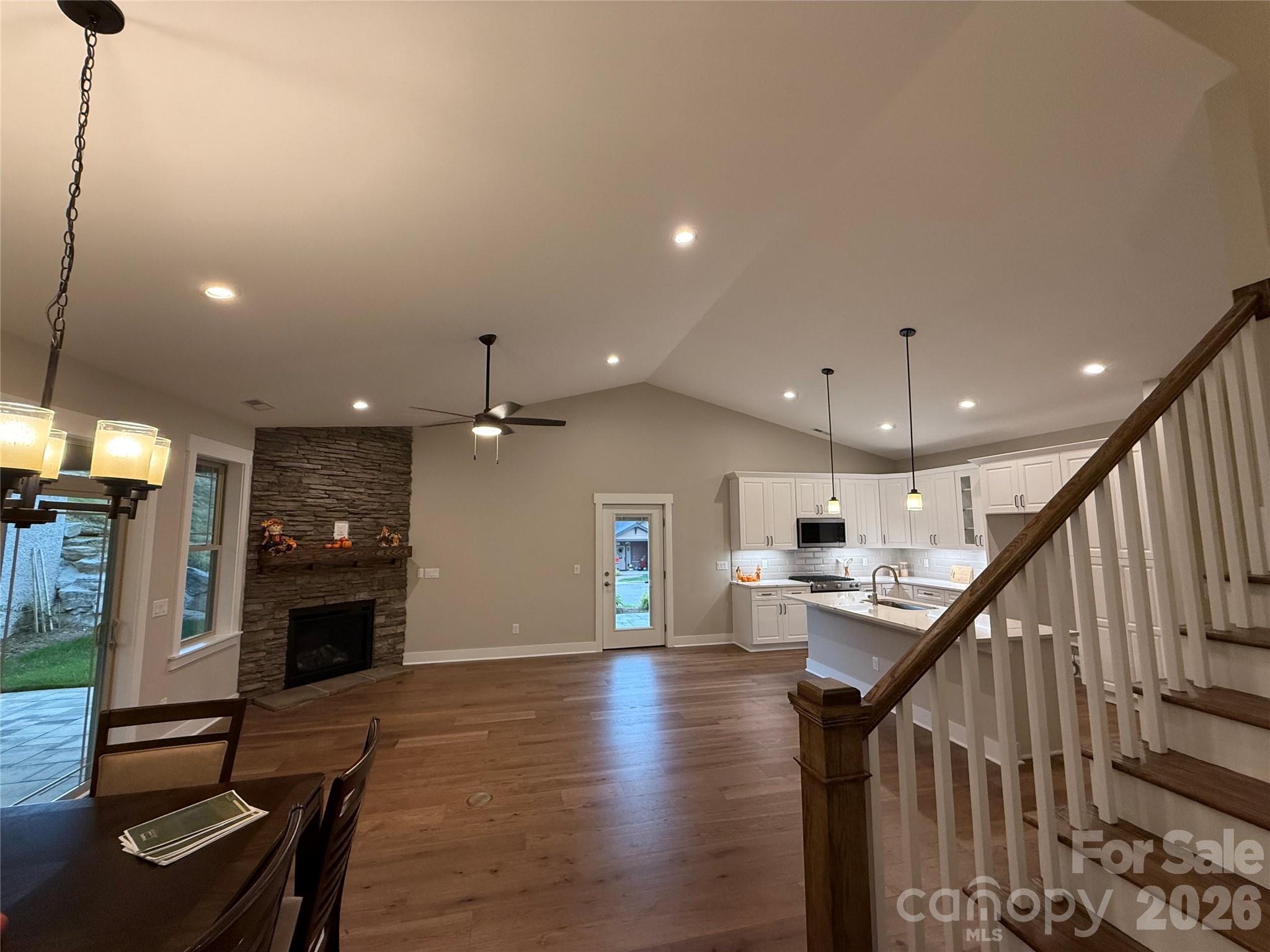 16 Craftsman Overlook Ridge 27 Property Photo 16