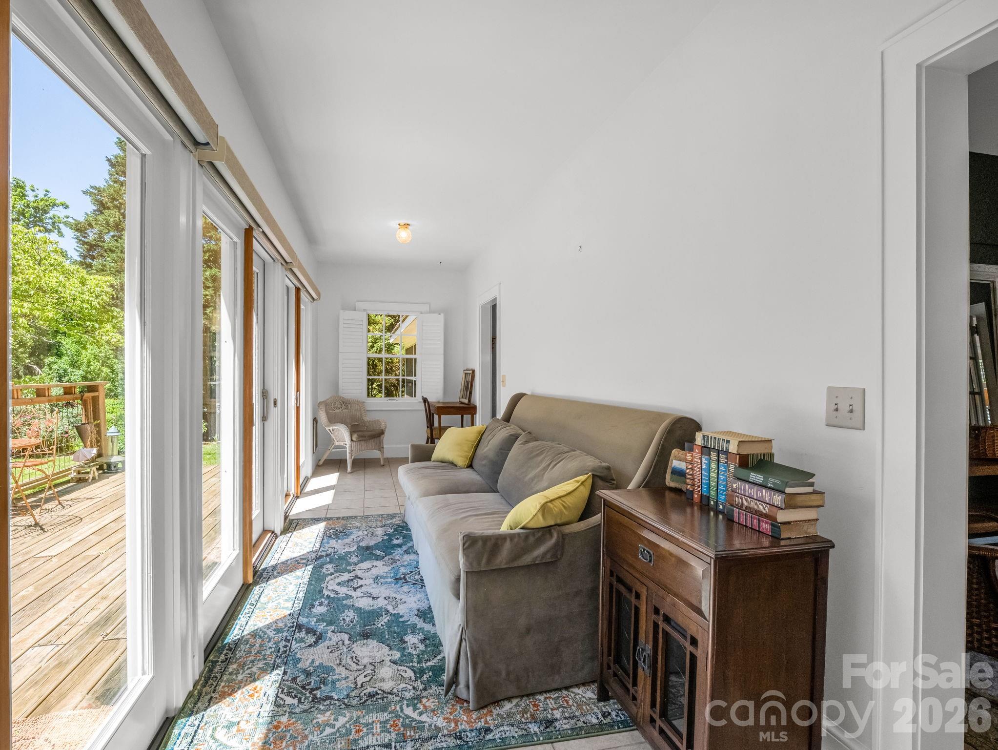 536 Maple Street Property Photo 14