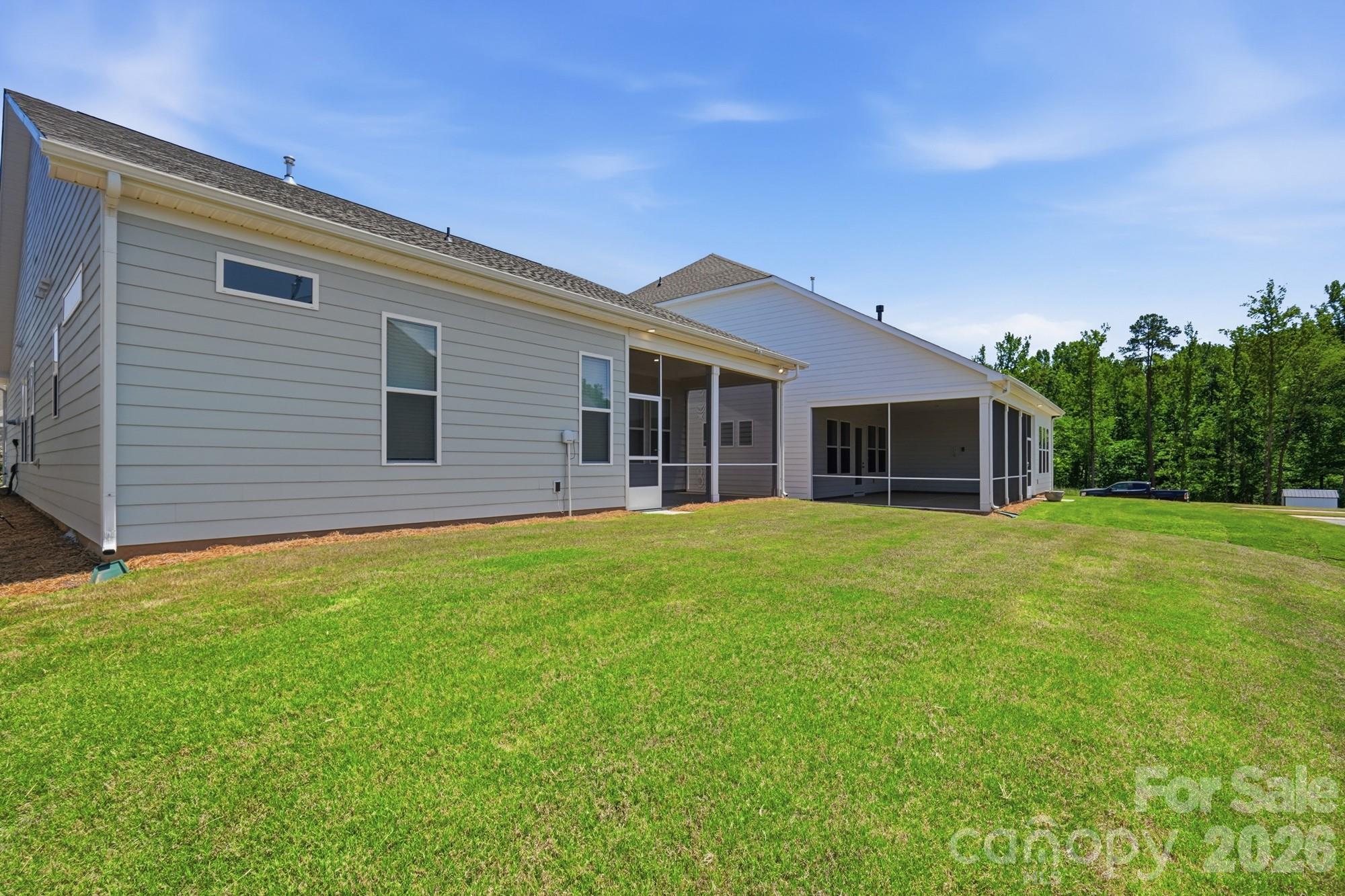 1009 Ballyfin Way Property Photo 11
