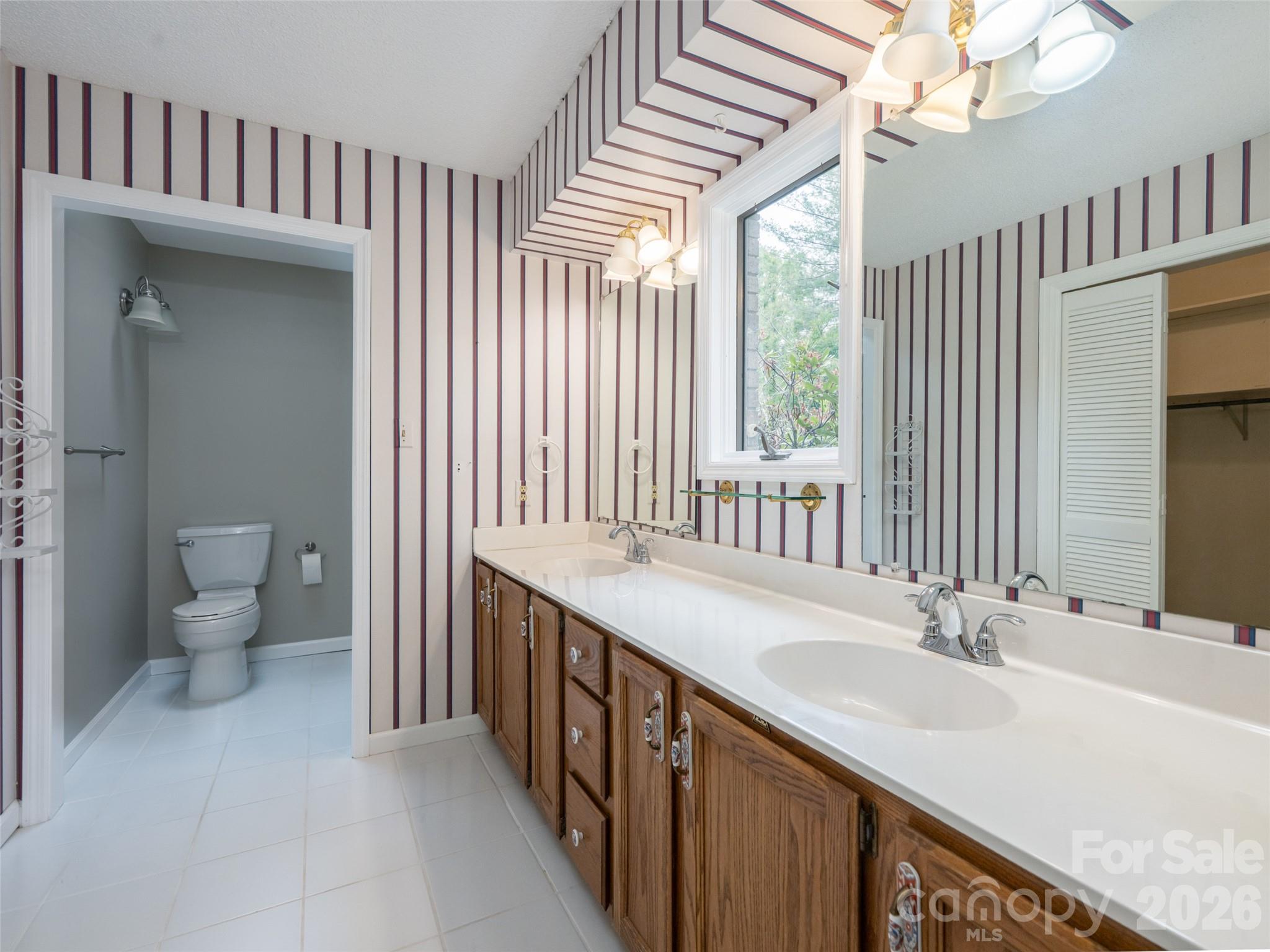 40 Applecross Road Property Photo 33