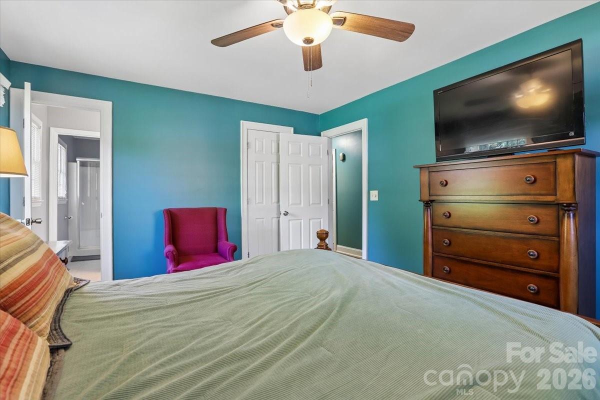 13507 Four Oaks Lane Property Photo 22