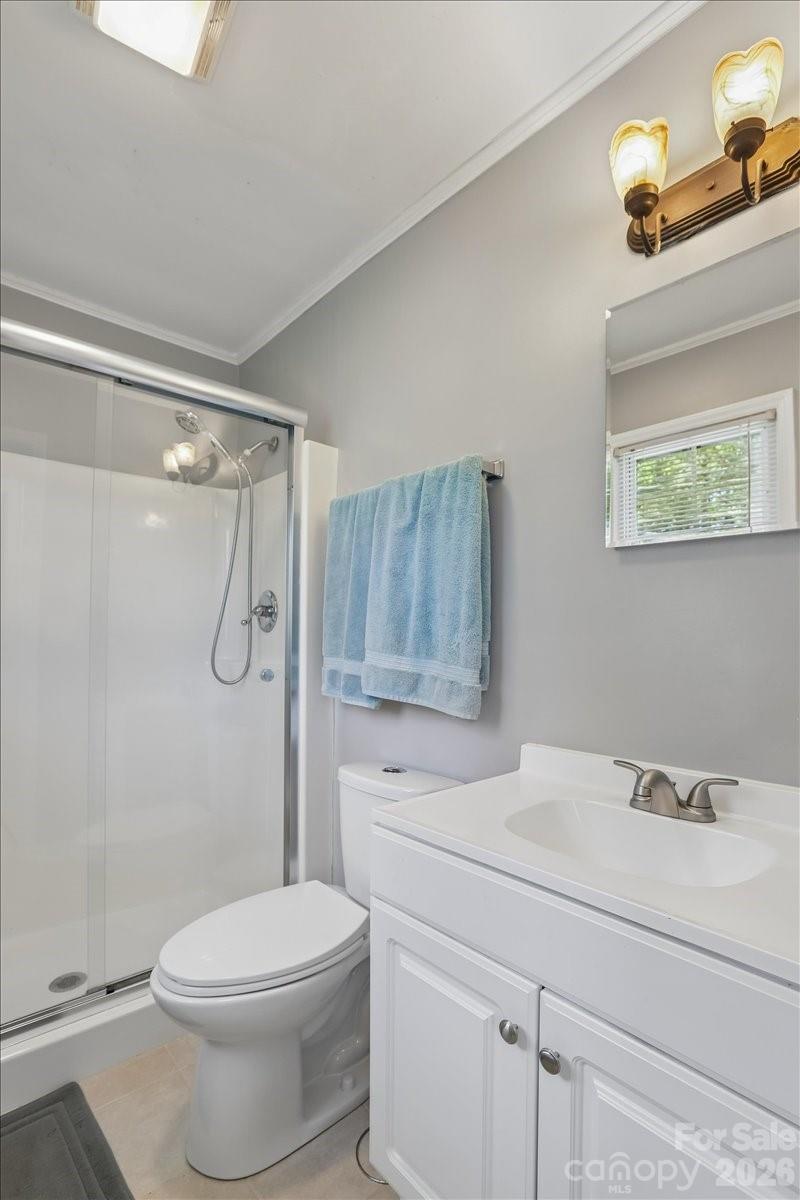 13507 Four Oaks Lane Property Photo 24