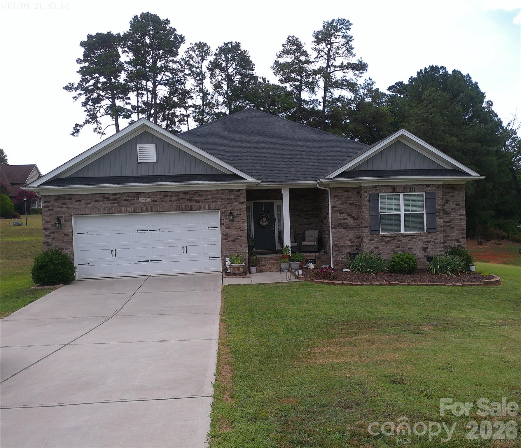 230 Macon Drive Property Photo 1