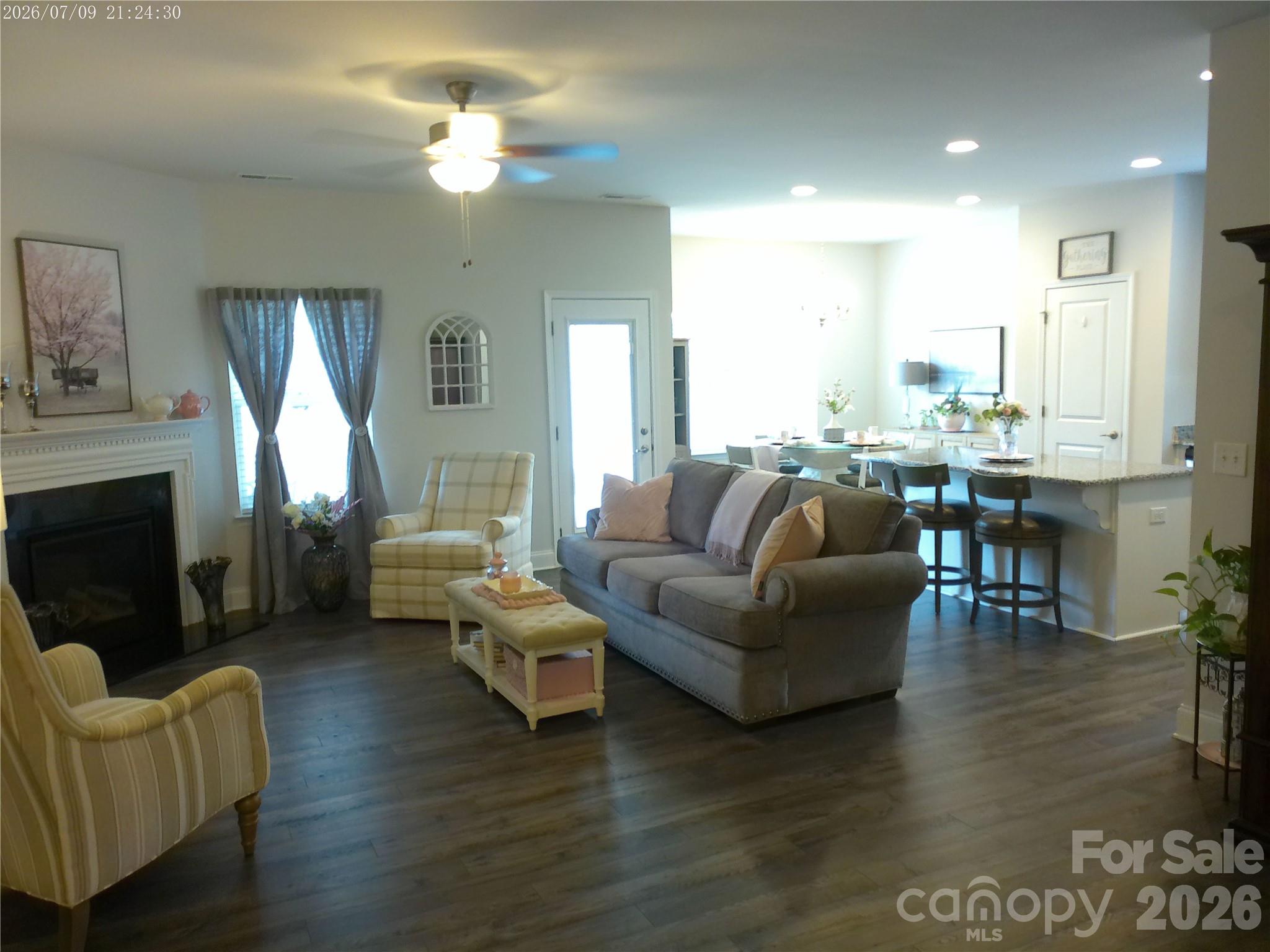 230 Macon Drive Property Photo 5