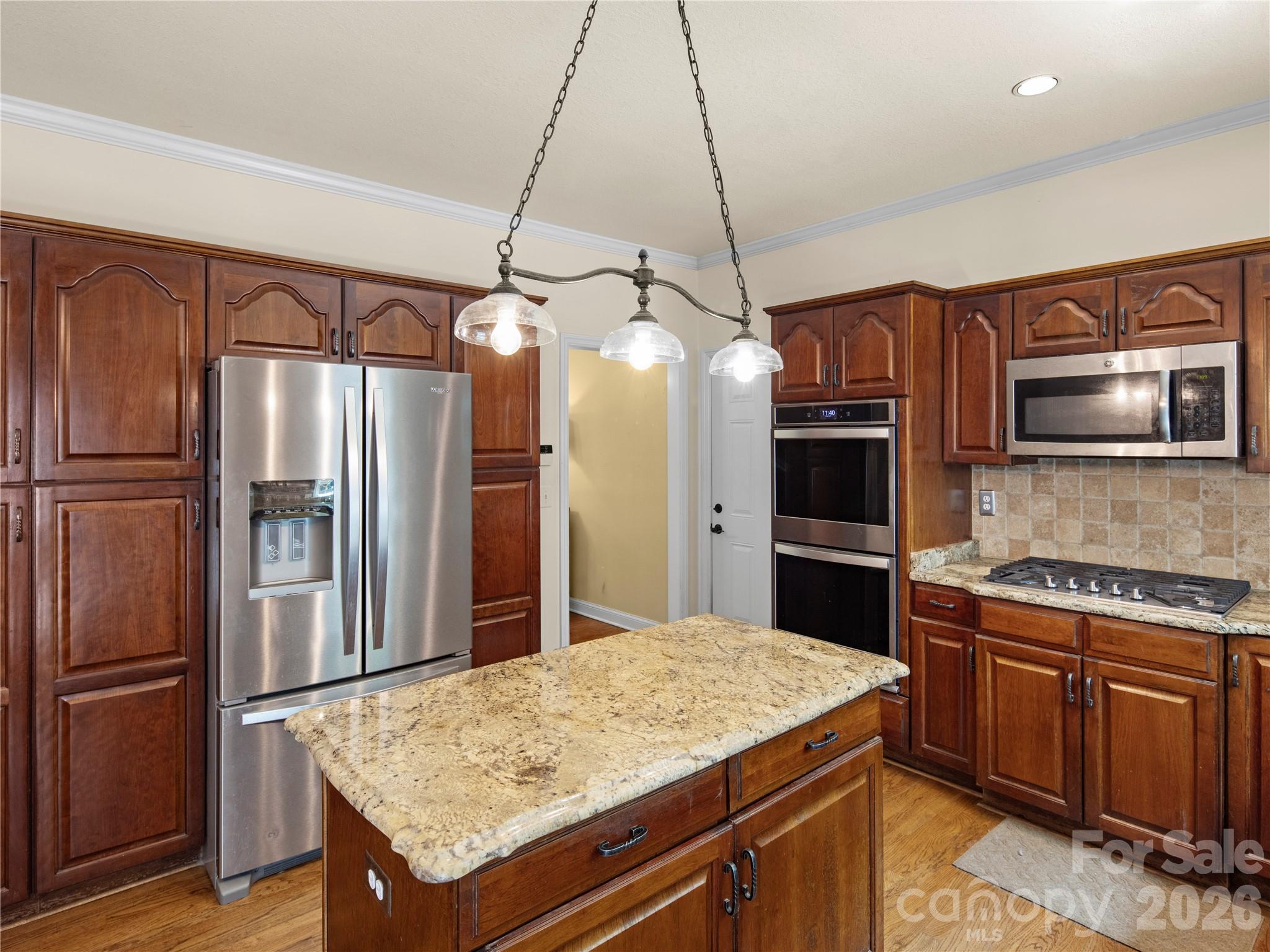 105 Braeside Circle Property Photo 10