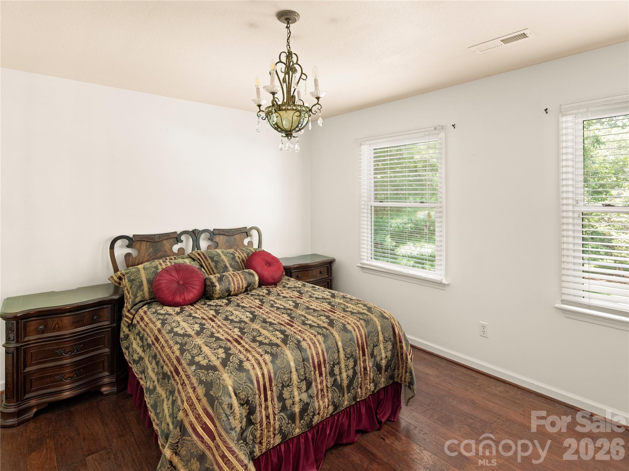 105 Braeside Circle Property Photo 21