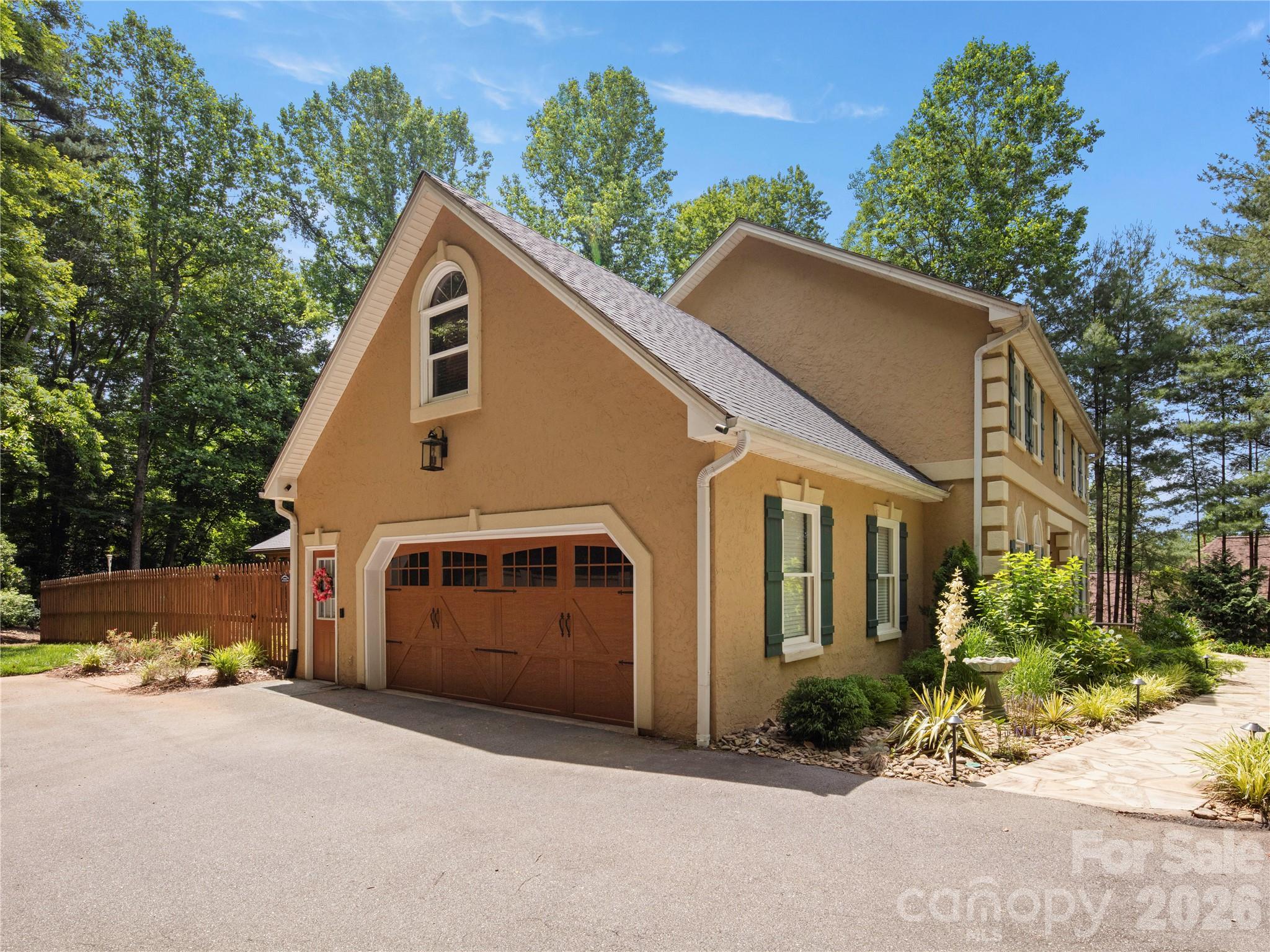 105 Braeside Circle Property Photo 37