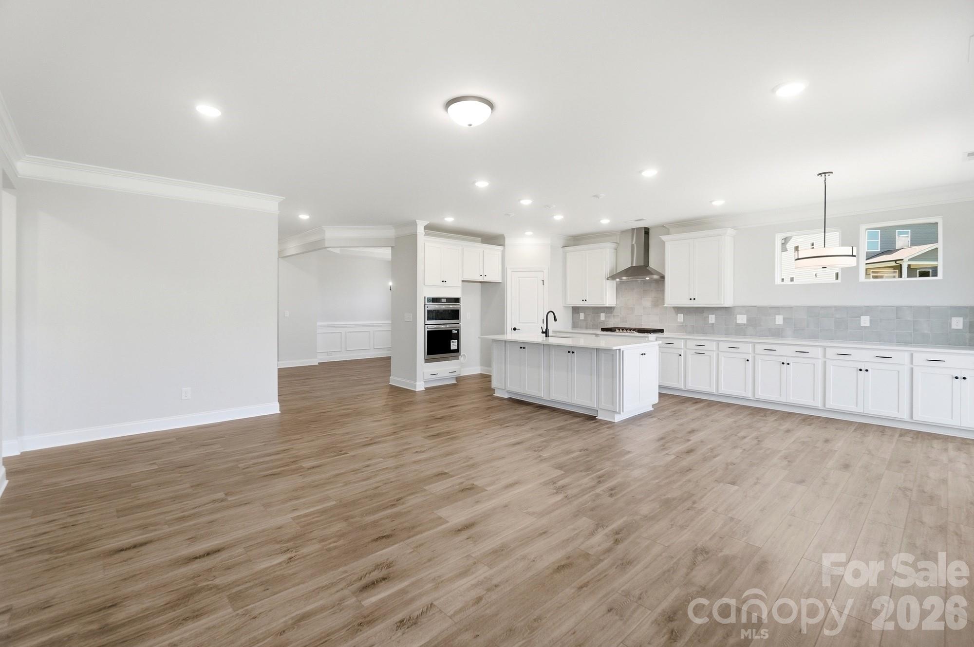 717 Clovis Street Property Photo 8