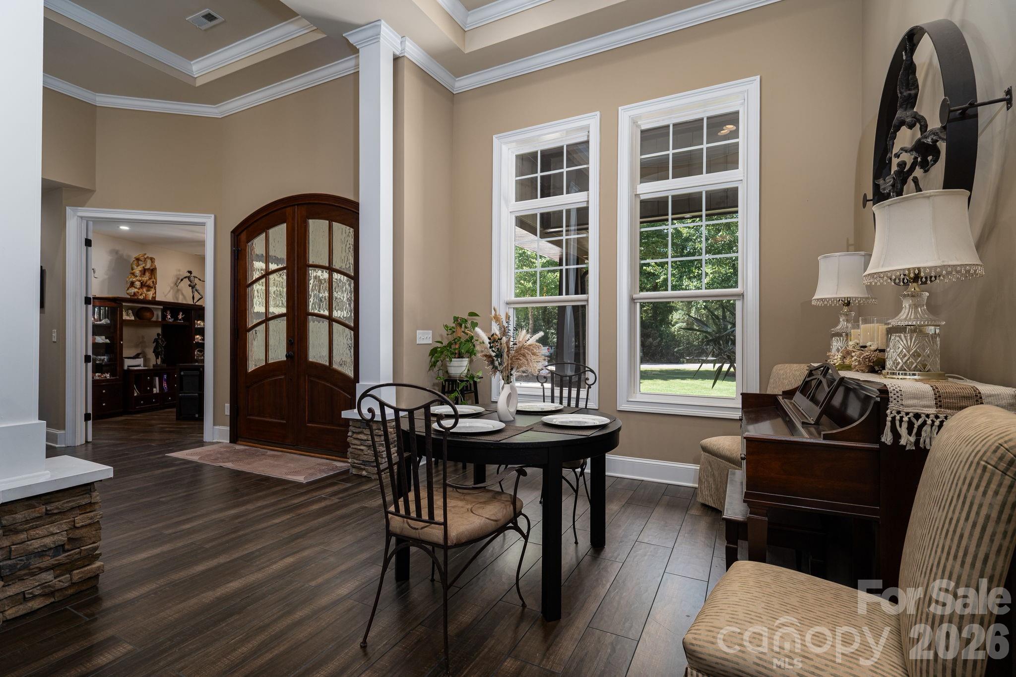489 Evergreen Road Property Photo 14