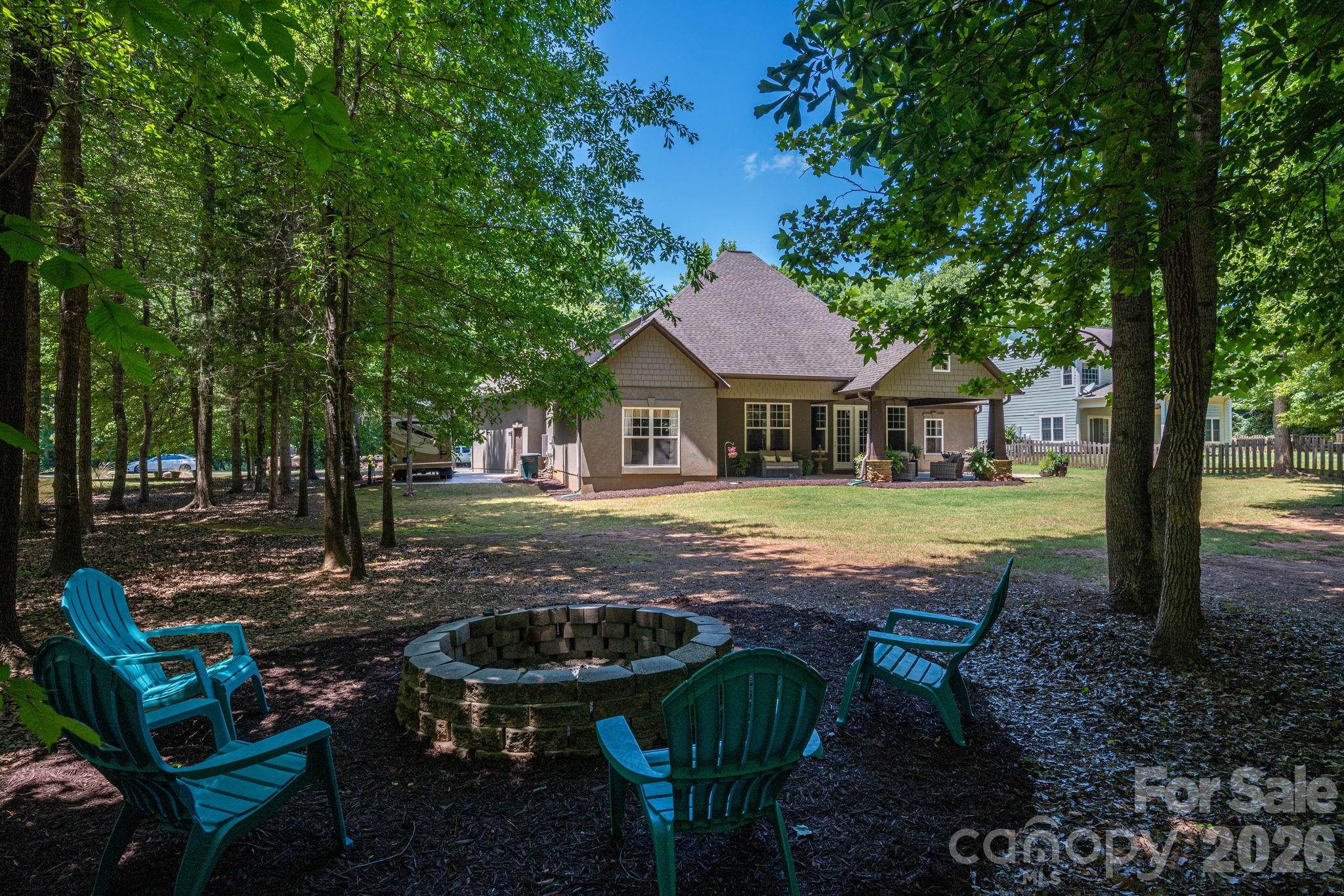 489 Evergreen Road Property Photo 40