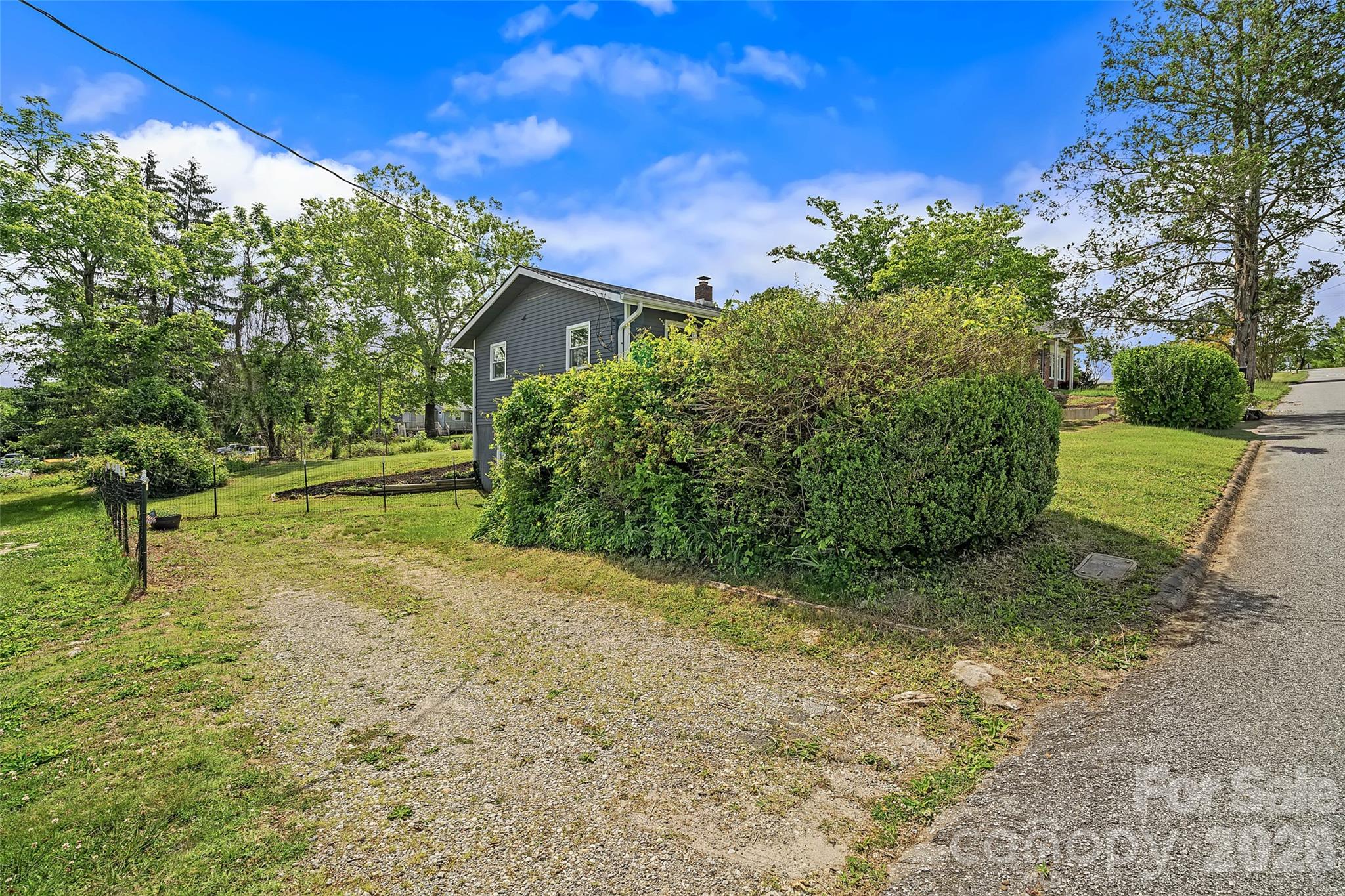 708 Prince Drive Property Photo 15