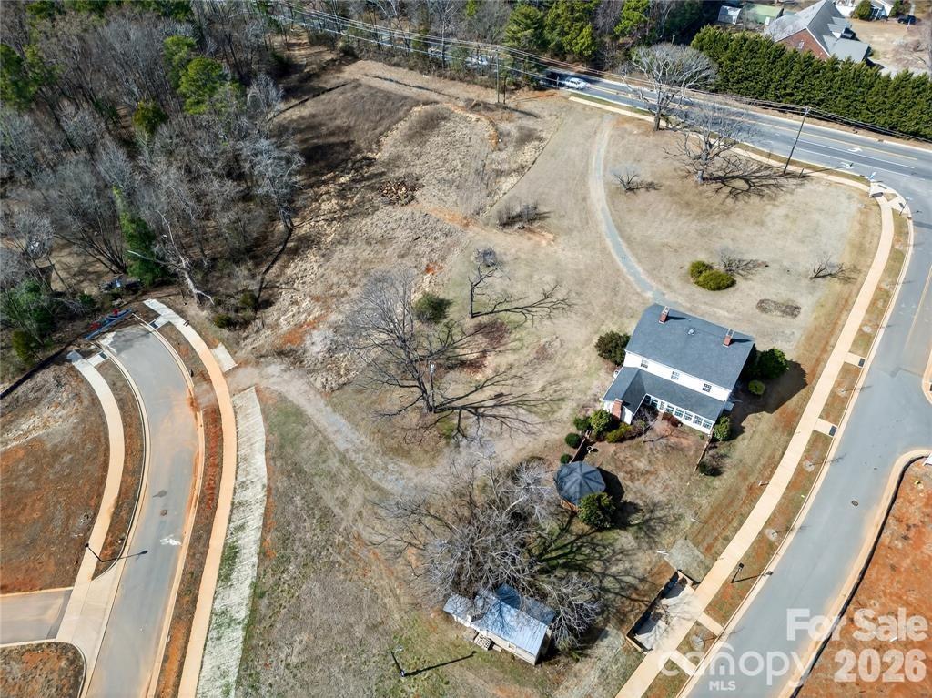 11124 Eastfield Road Property Photo 1