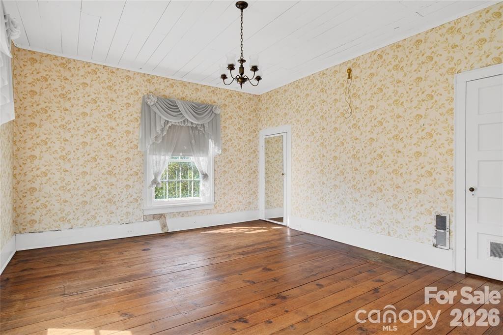 11124 Eastfield Road Property Photo 24