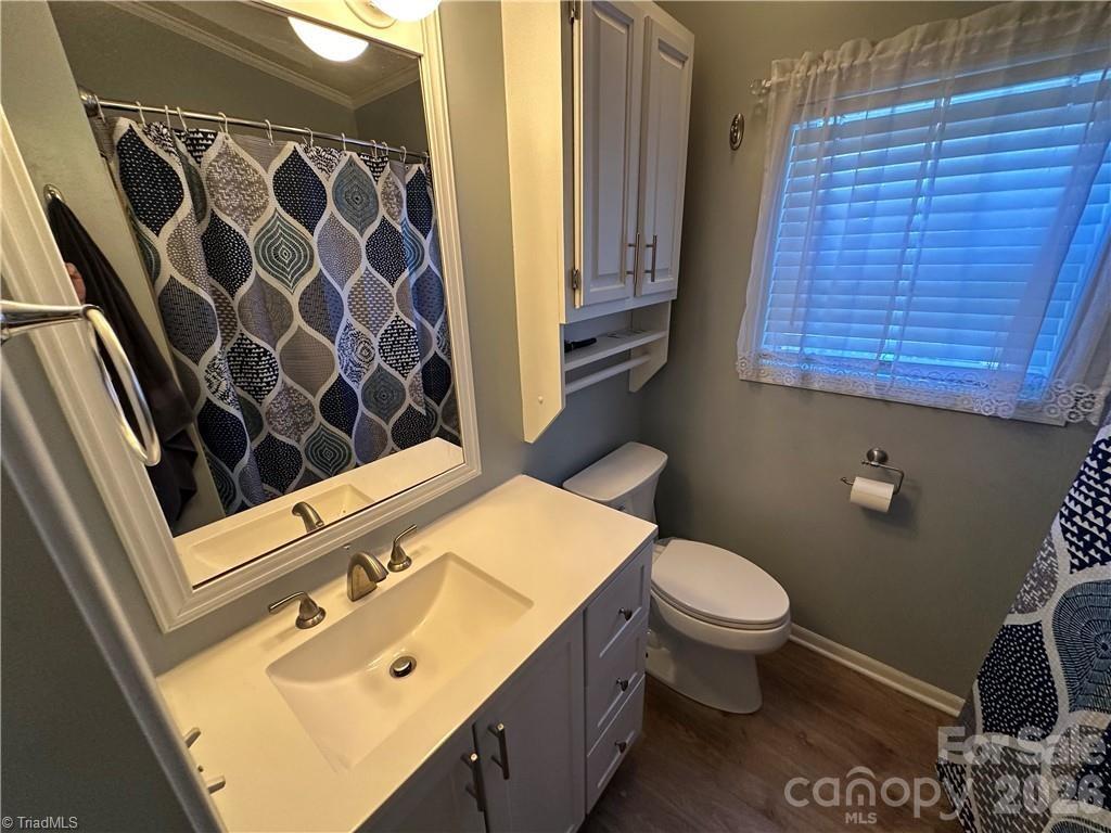 112 N Cardinal Drive Property Photo 18