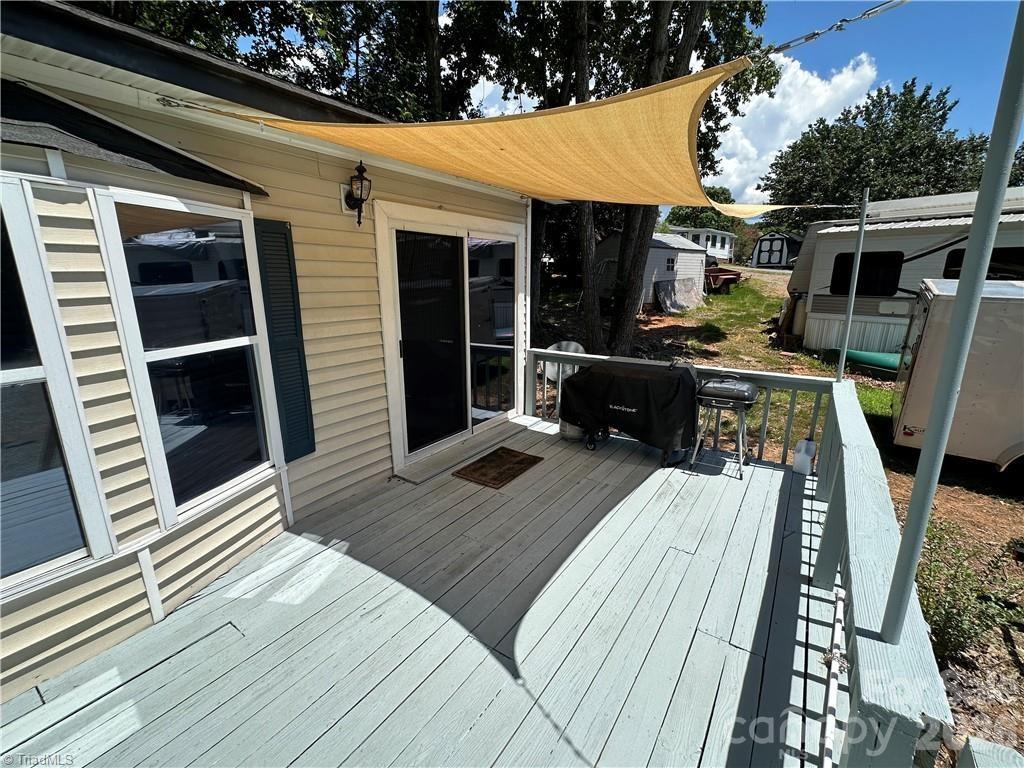112 N Cardinal Drive Property Photo 22