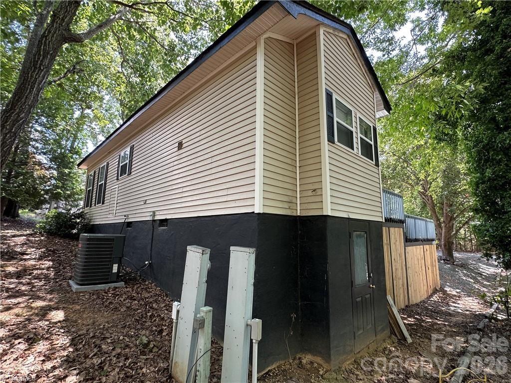112 N Cardinal Drive Property Photo 25