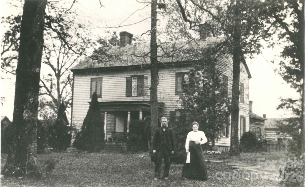 11124 Eastfield Road Property Photo 2