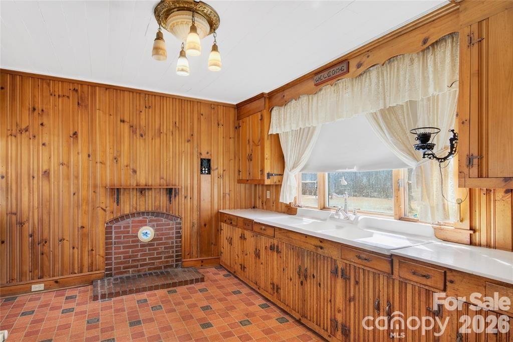11124 Eastfield Road Property Photo 22
