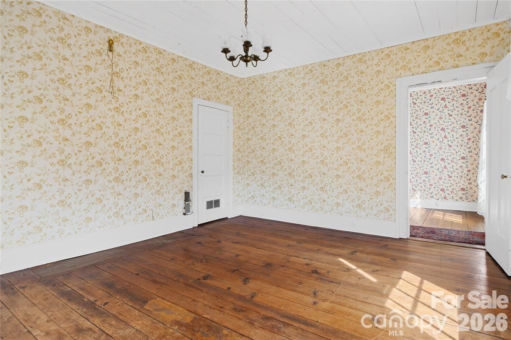 11124 Eastfield Road Property Photo 27