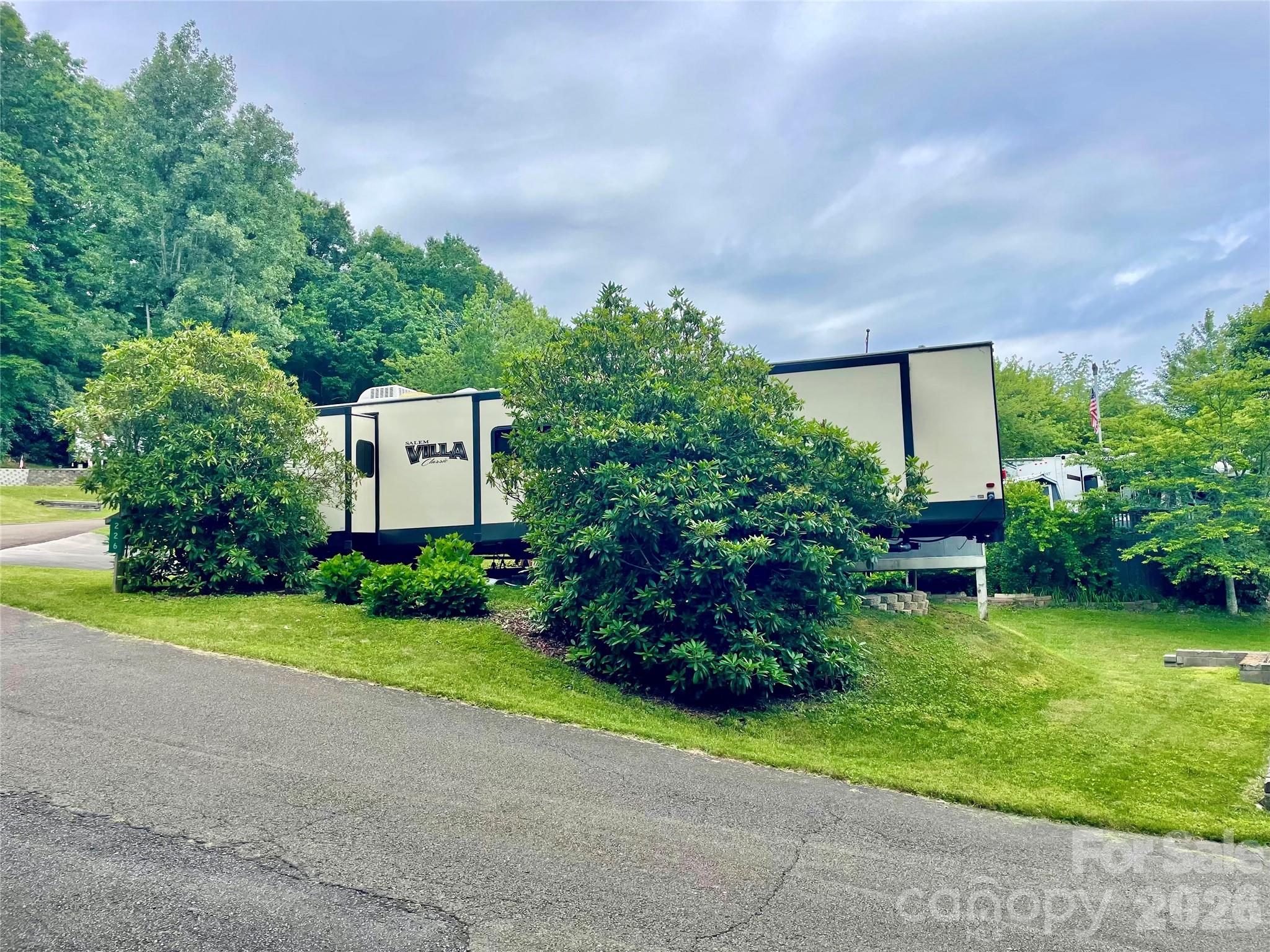 226 Saddle Ridge Drive Property Photo 19