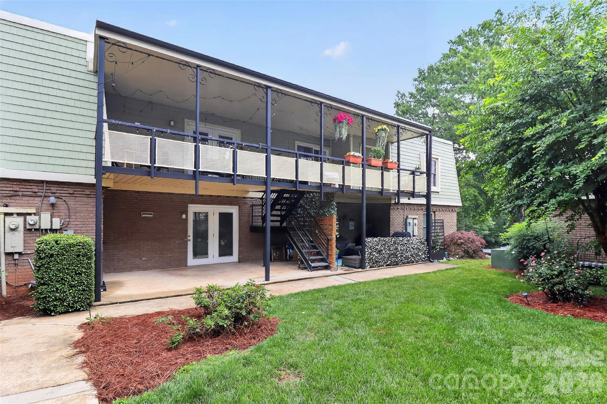 2610 Park Road E Property Photo 19