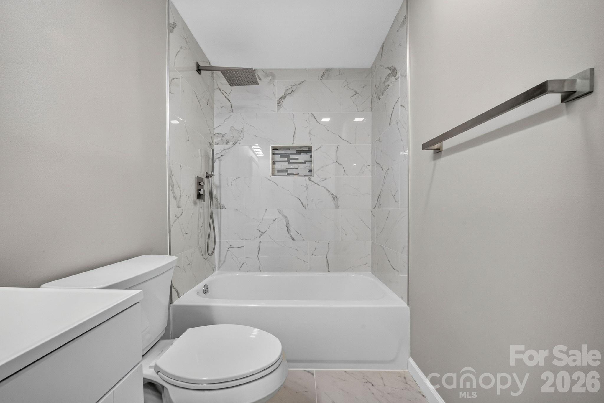 2610 Park Road E Property Photo 19