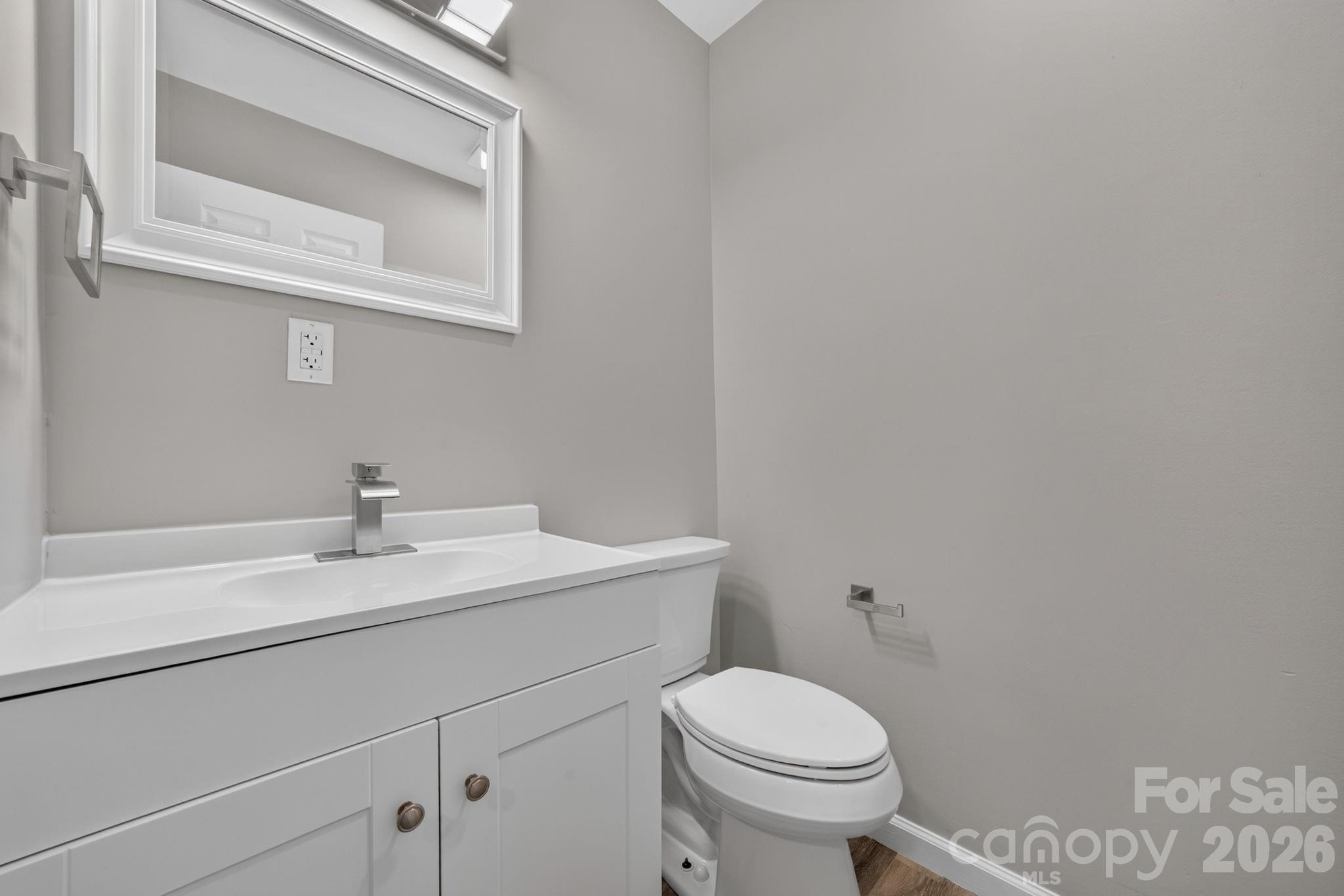 2610 Park Road E Property Photo 20