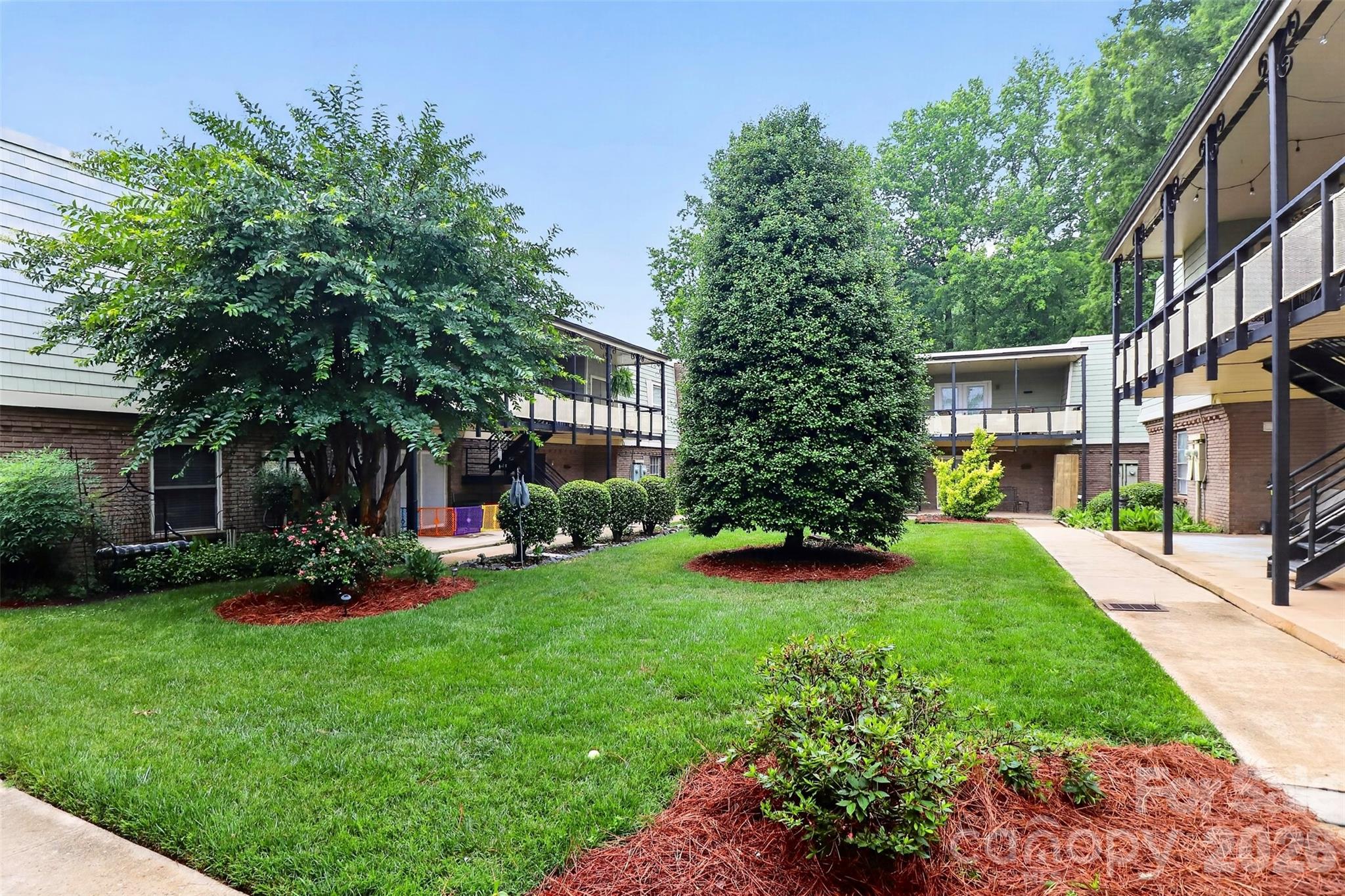 2610 Park Road E Property Photo 21