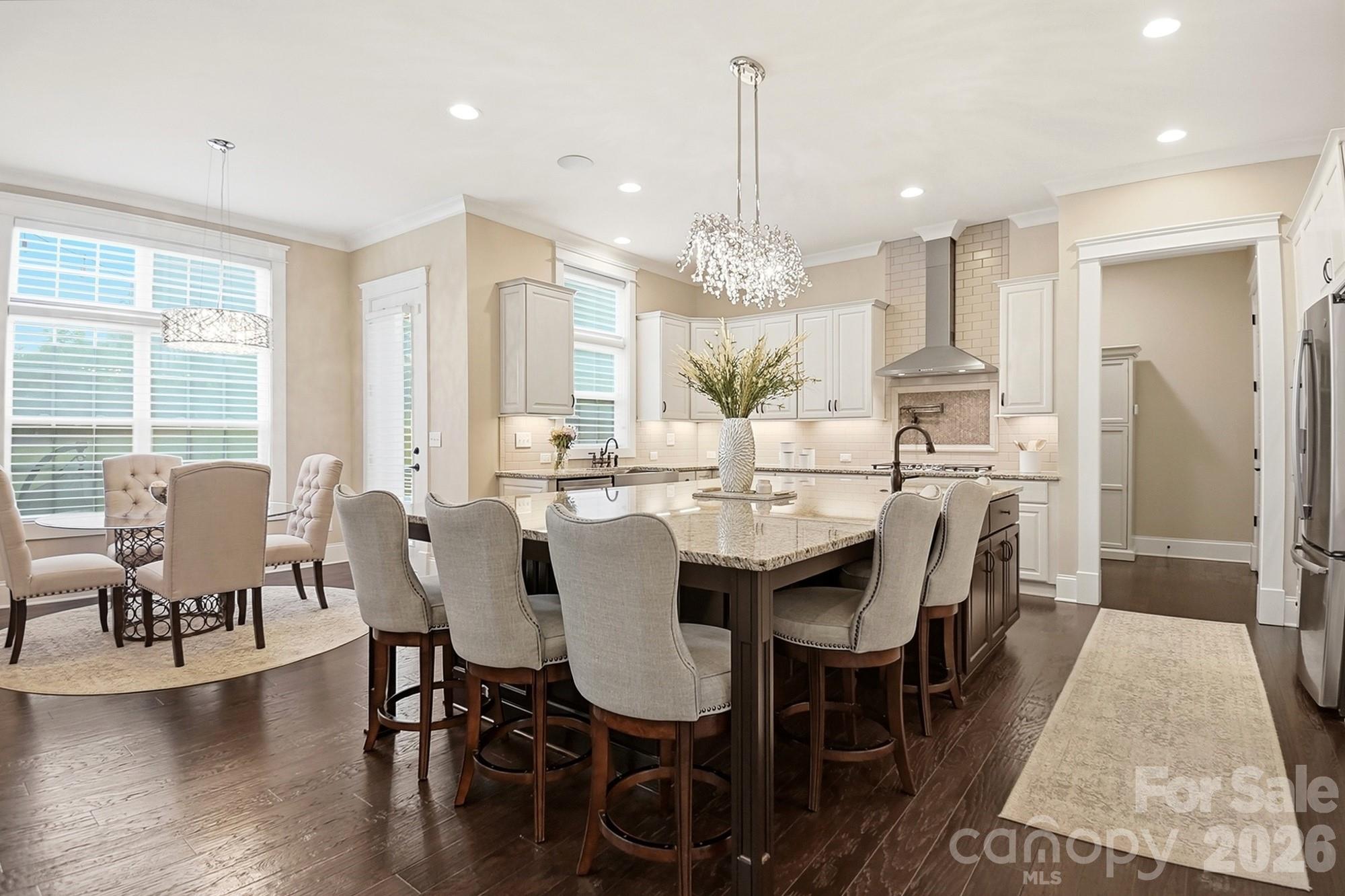 7626 Deerfield Manor Drive Property Photo 6