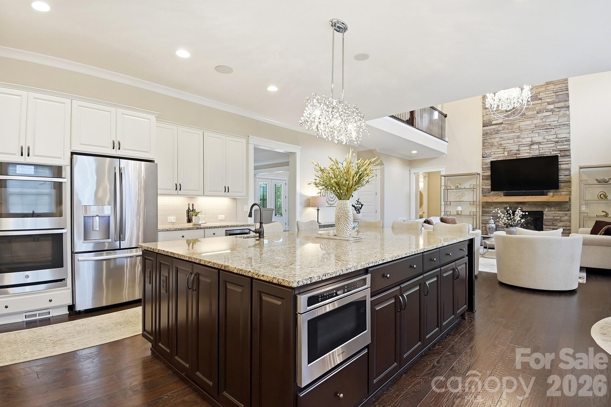 7626 Deerfield Manor Drive Property Photo 10