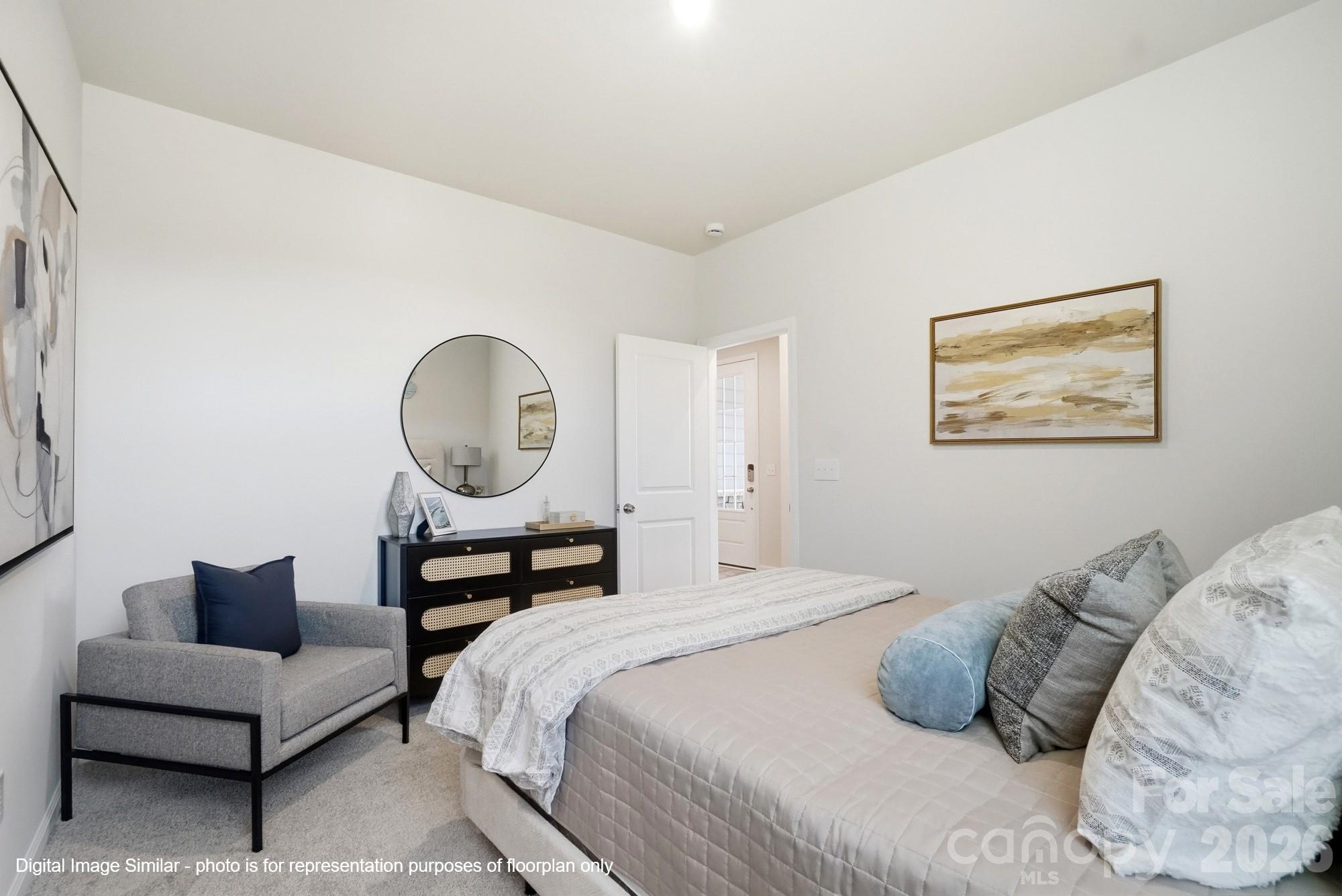 2574 Selbourne Drive Property Photo 8
