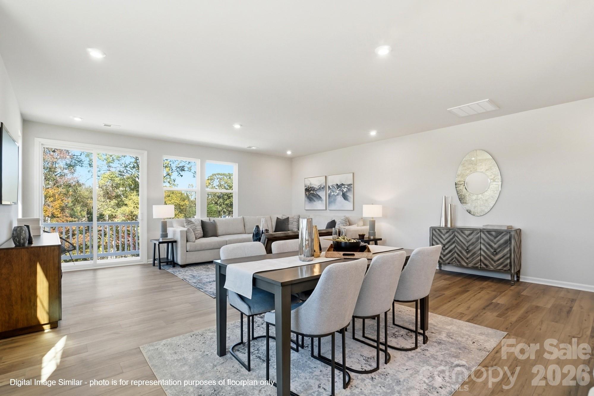 2574 Selbourne Drive Property Photo 13