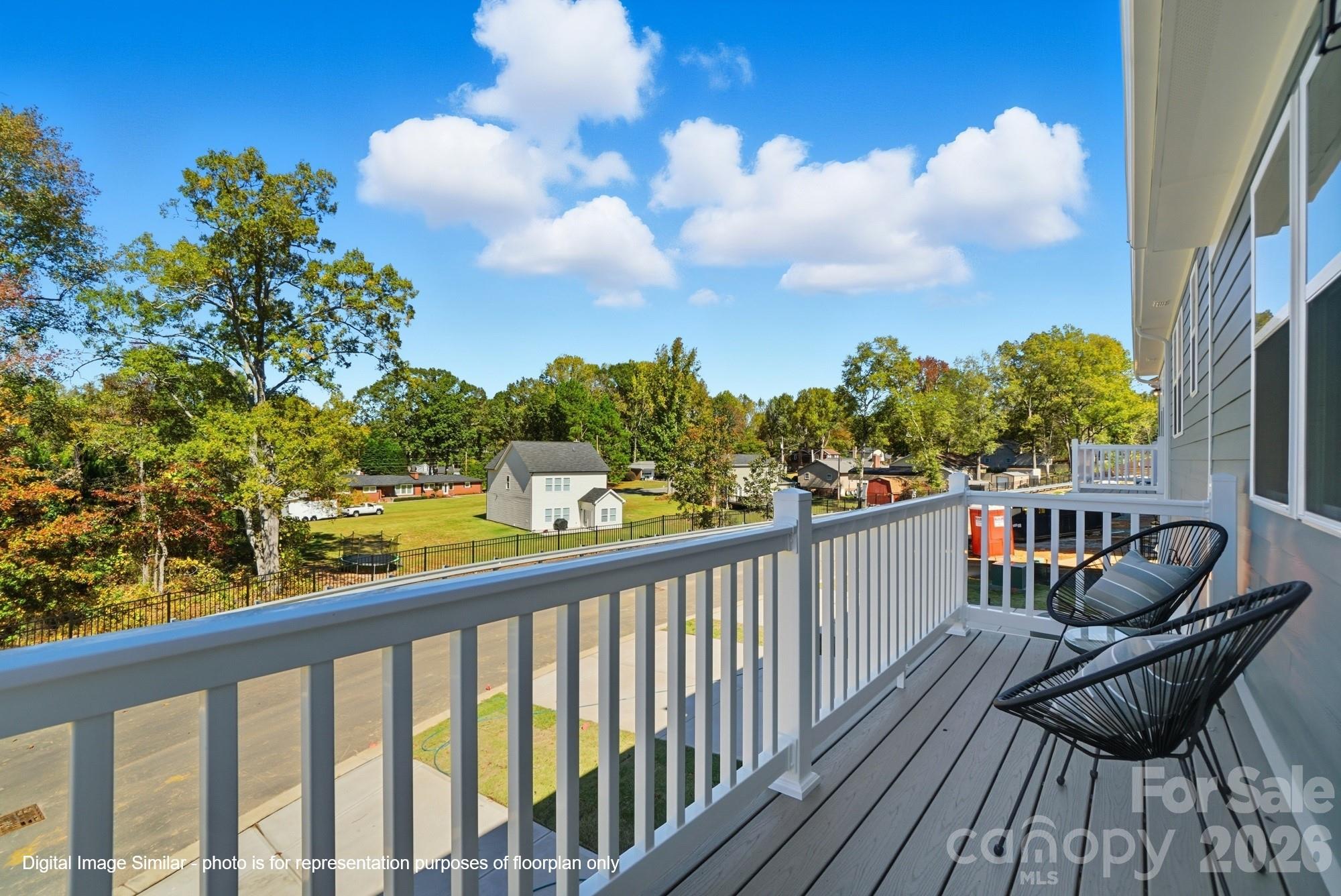 2574 Selbourne Drive Property Photo 18
