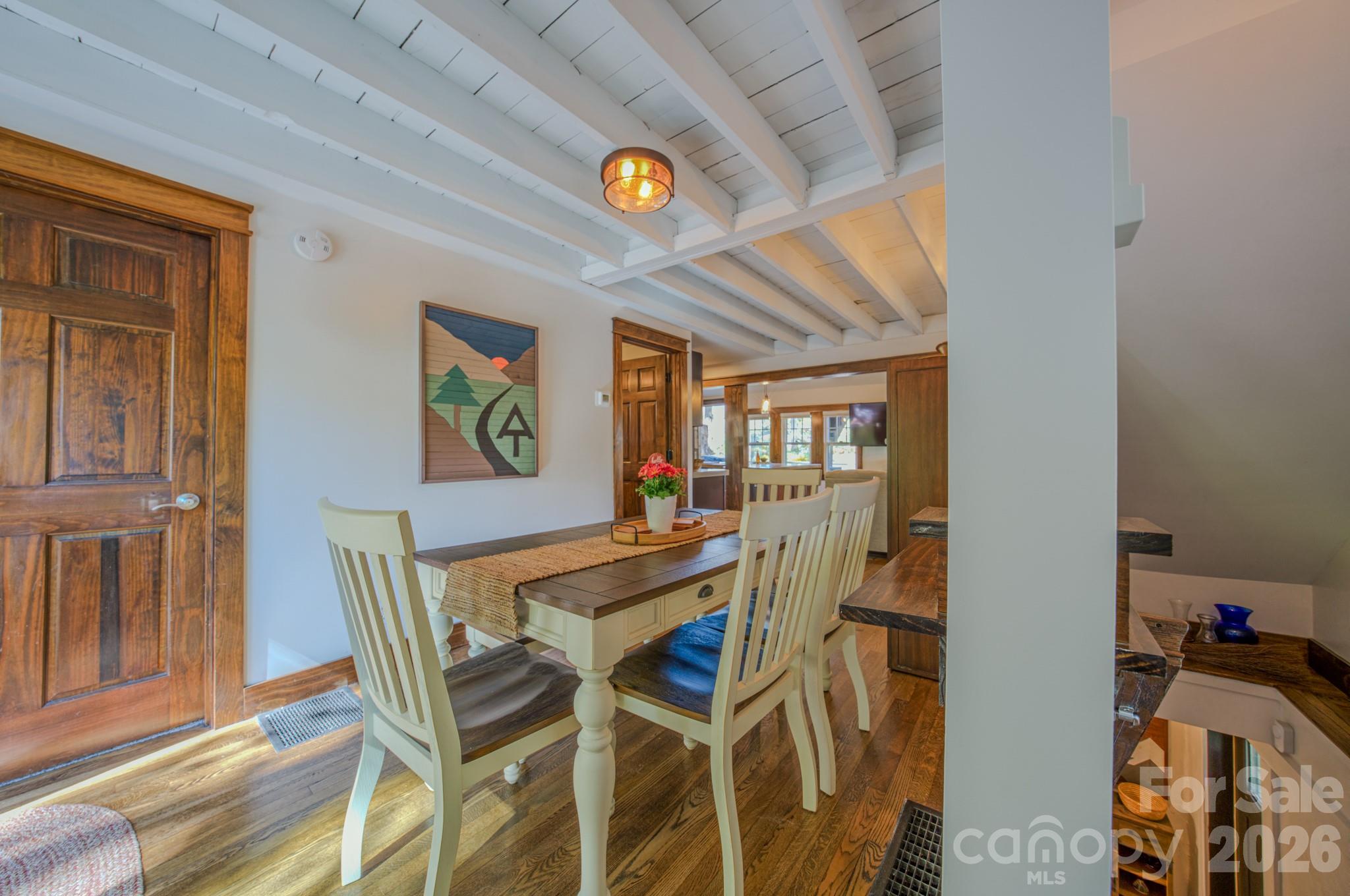 597 Tomahawk Avenue Property Photo 20