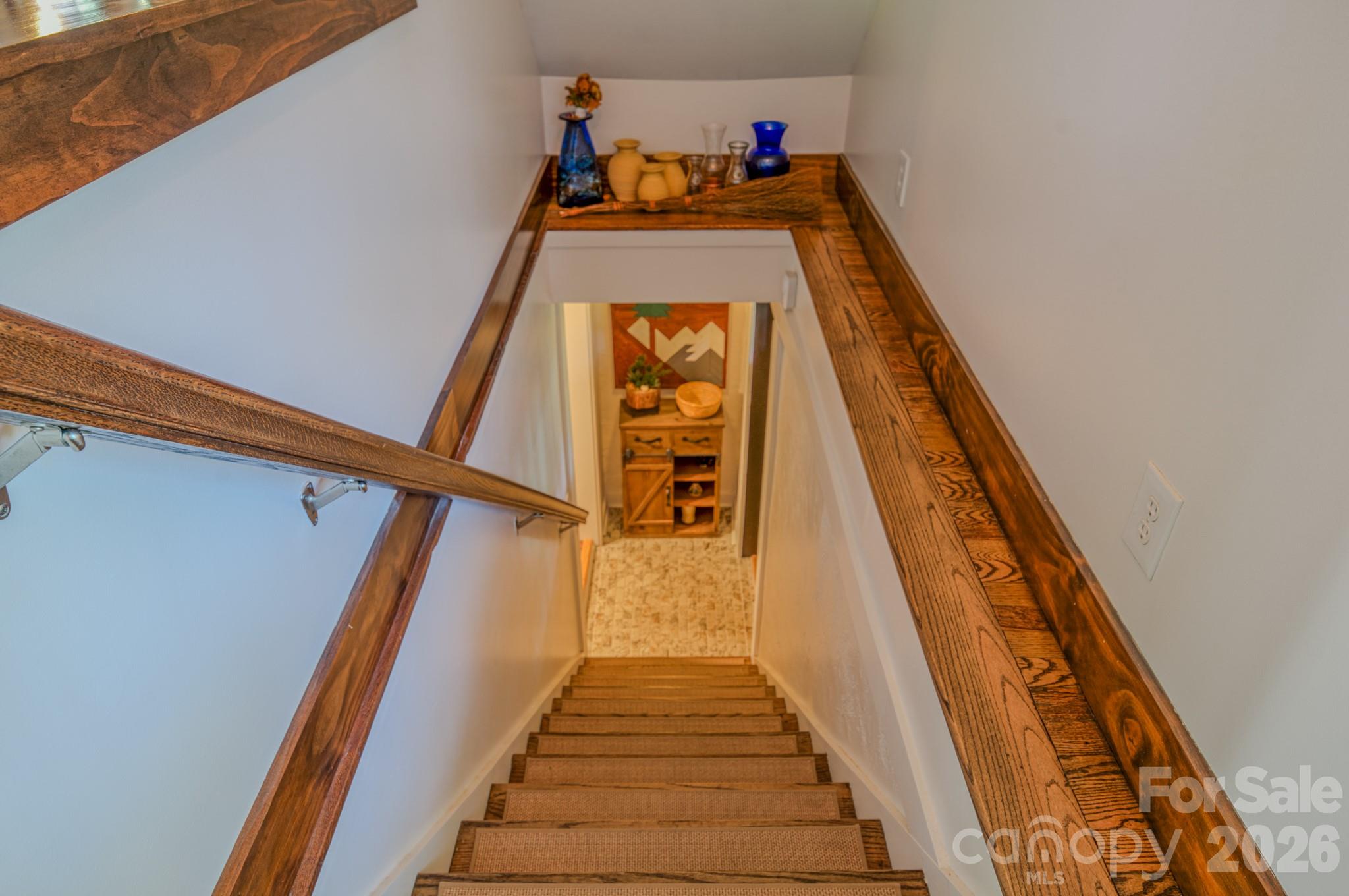 597 Tomahawk Avenue Property Photo 21