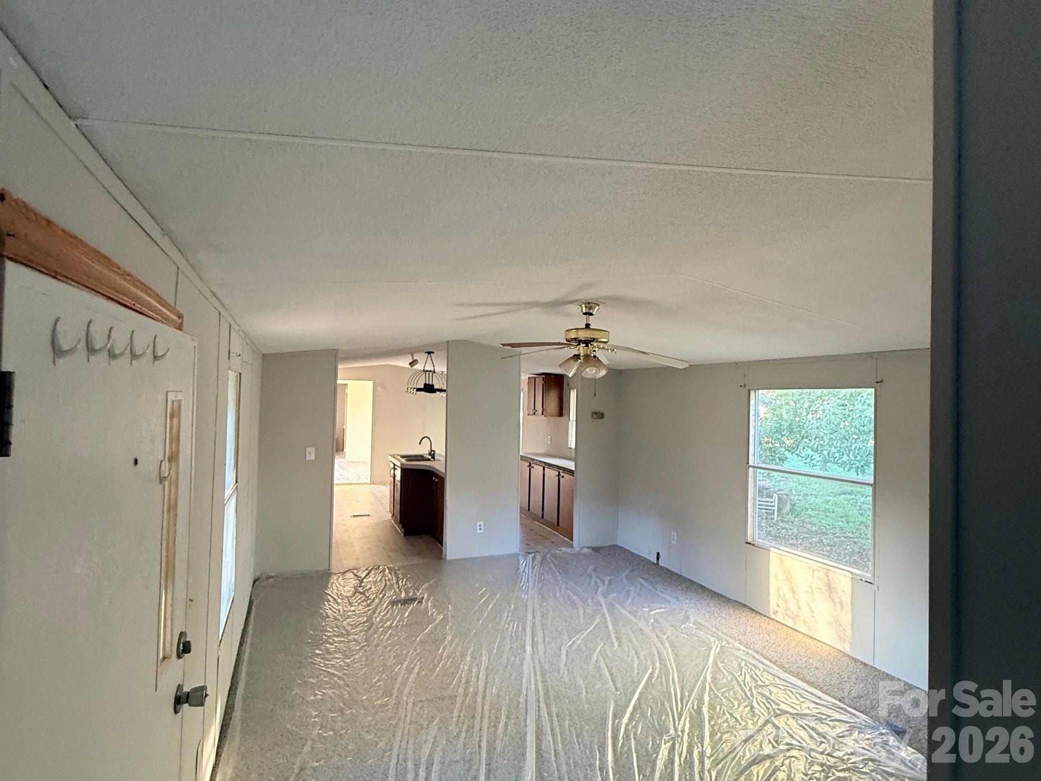 2330 Springdale Drive Property Photo 3