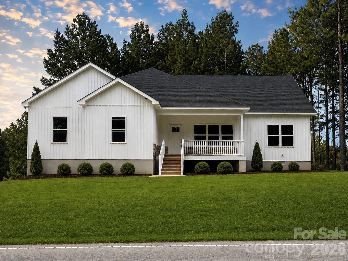 1569 E Ridge Road Property Photo 1