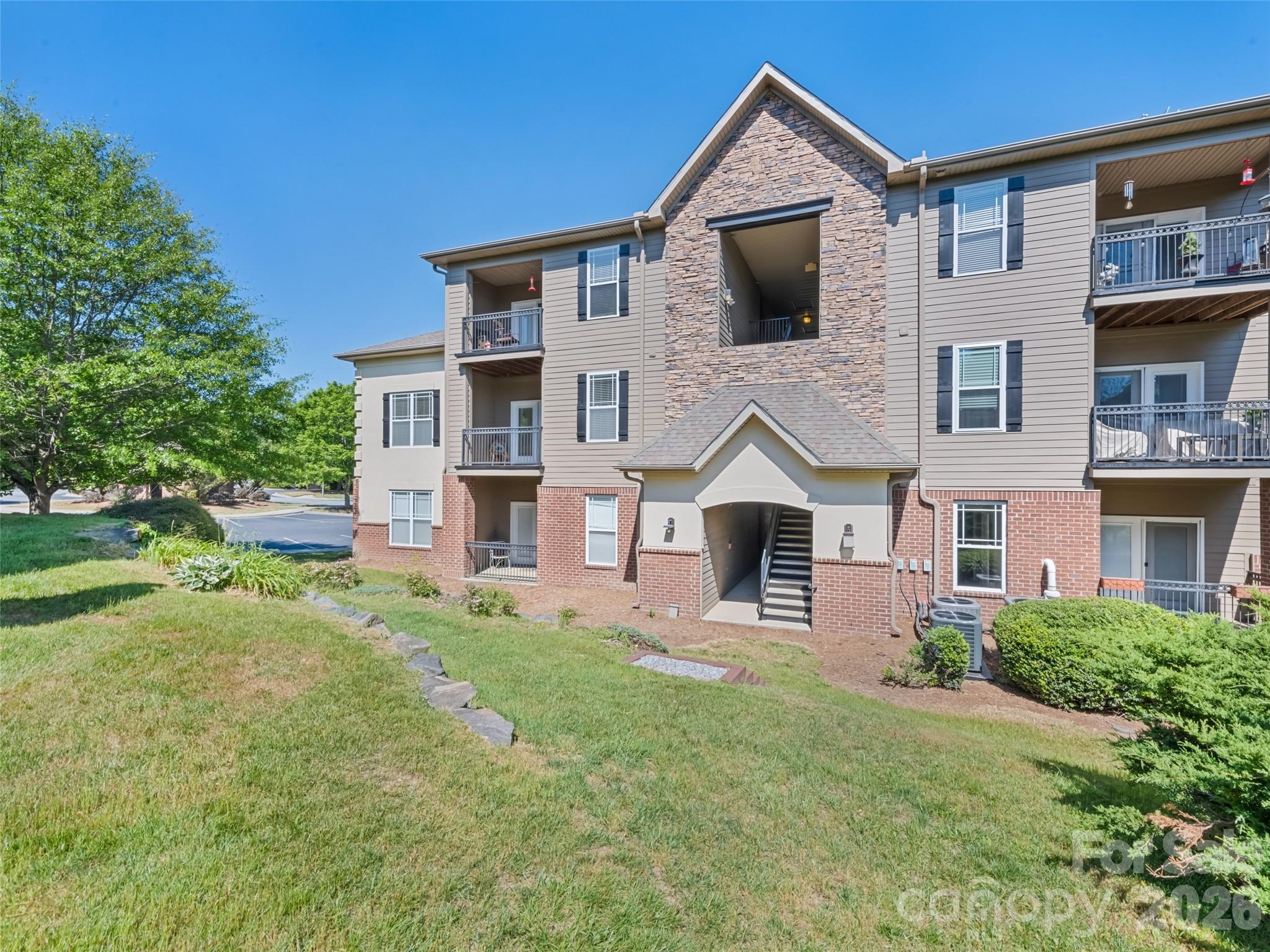 291 Brickton Village Circle 207 Property Photo 22