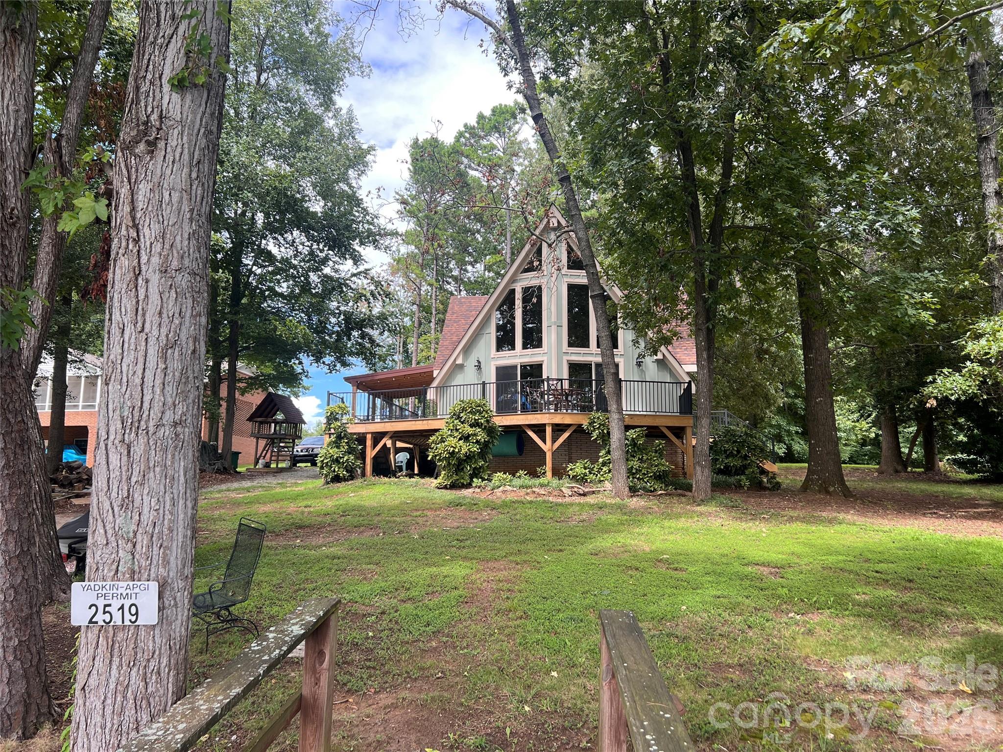 830 Mainsail Road Property Photo 5