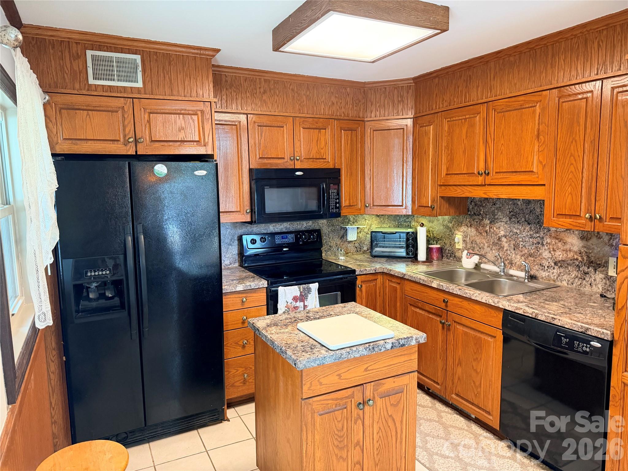 830 Mainsail Road Property Photo 37